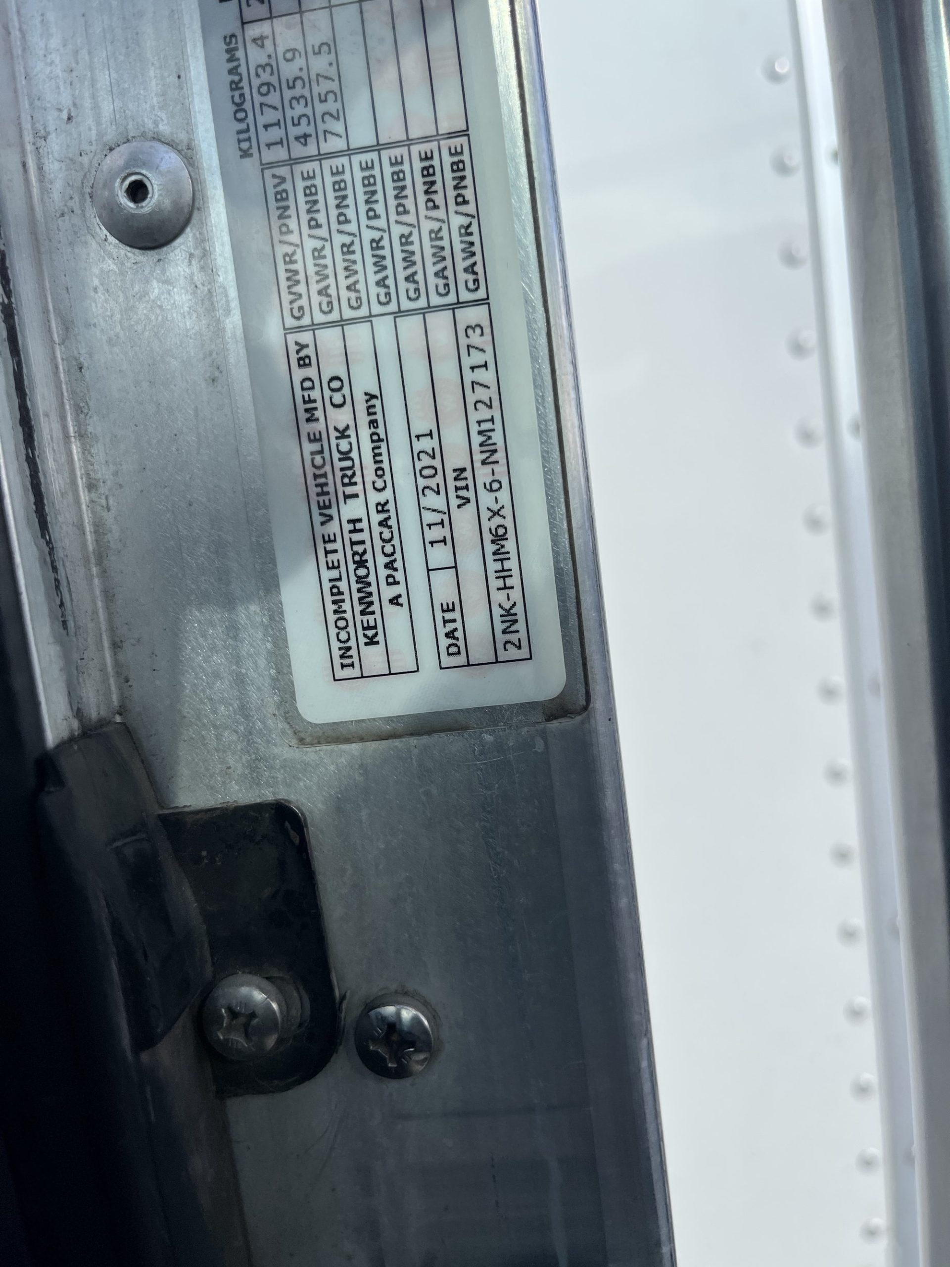 2022 Kenworth T270 - image 6 of 6