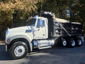 2023 Mack Granite PM032023U-01