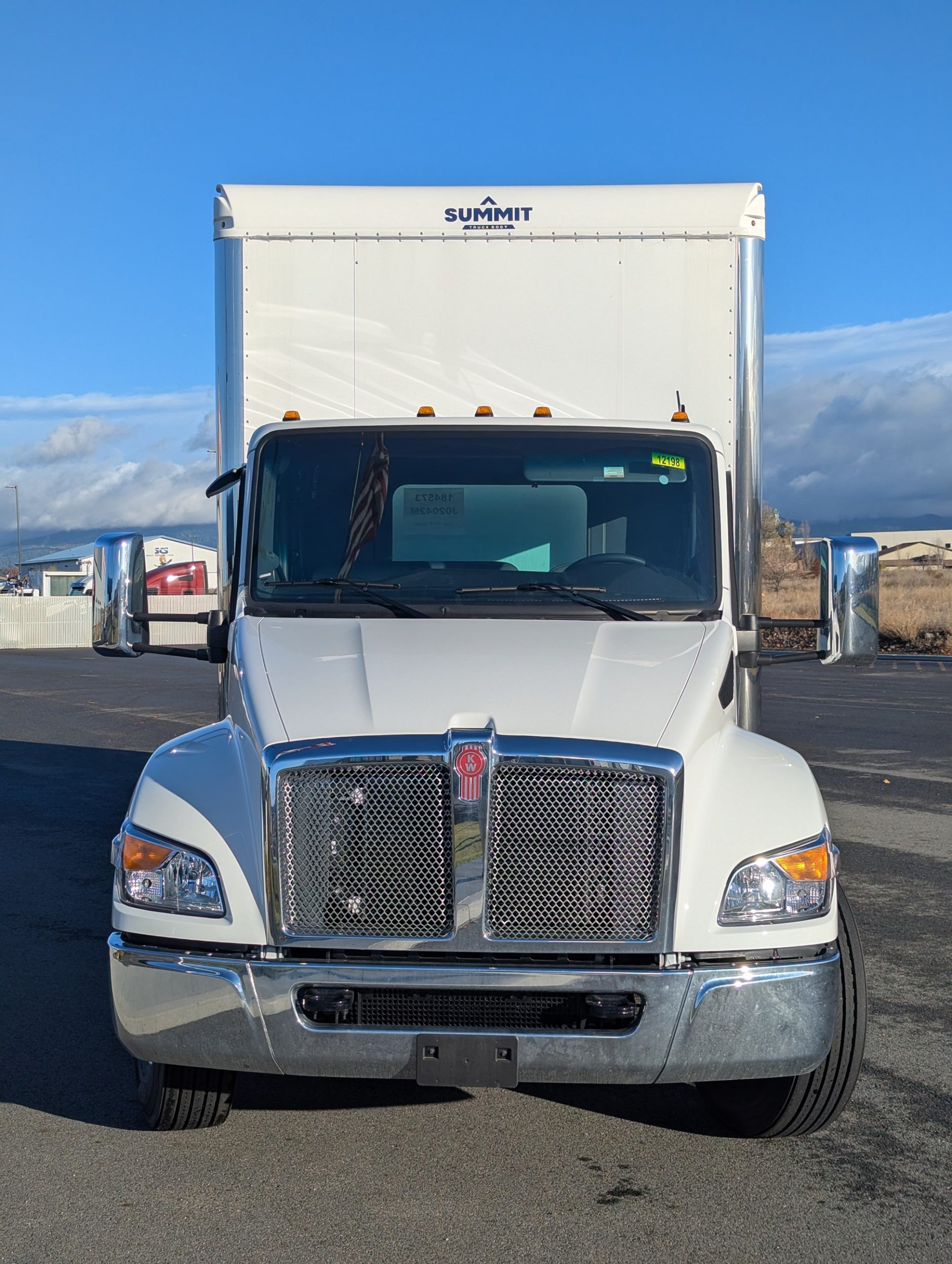 2025 Kenworth T280 2025 Kenworth T280 - image 2 of 6
