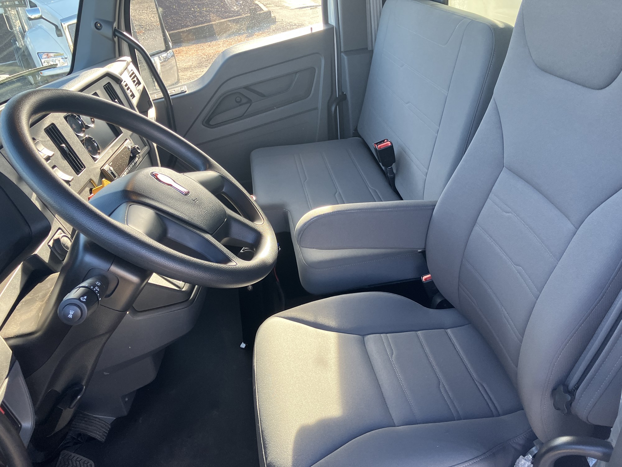 2025 Kenworth T380 SM185188-10 2025 Kenworth T380 SM185188-10