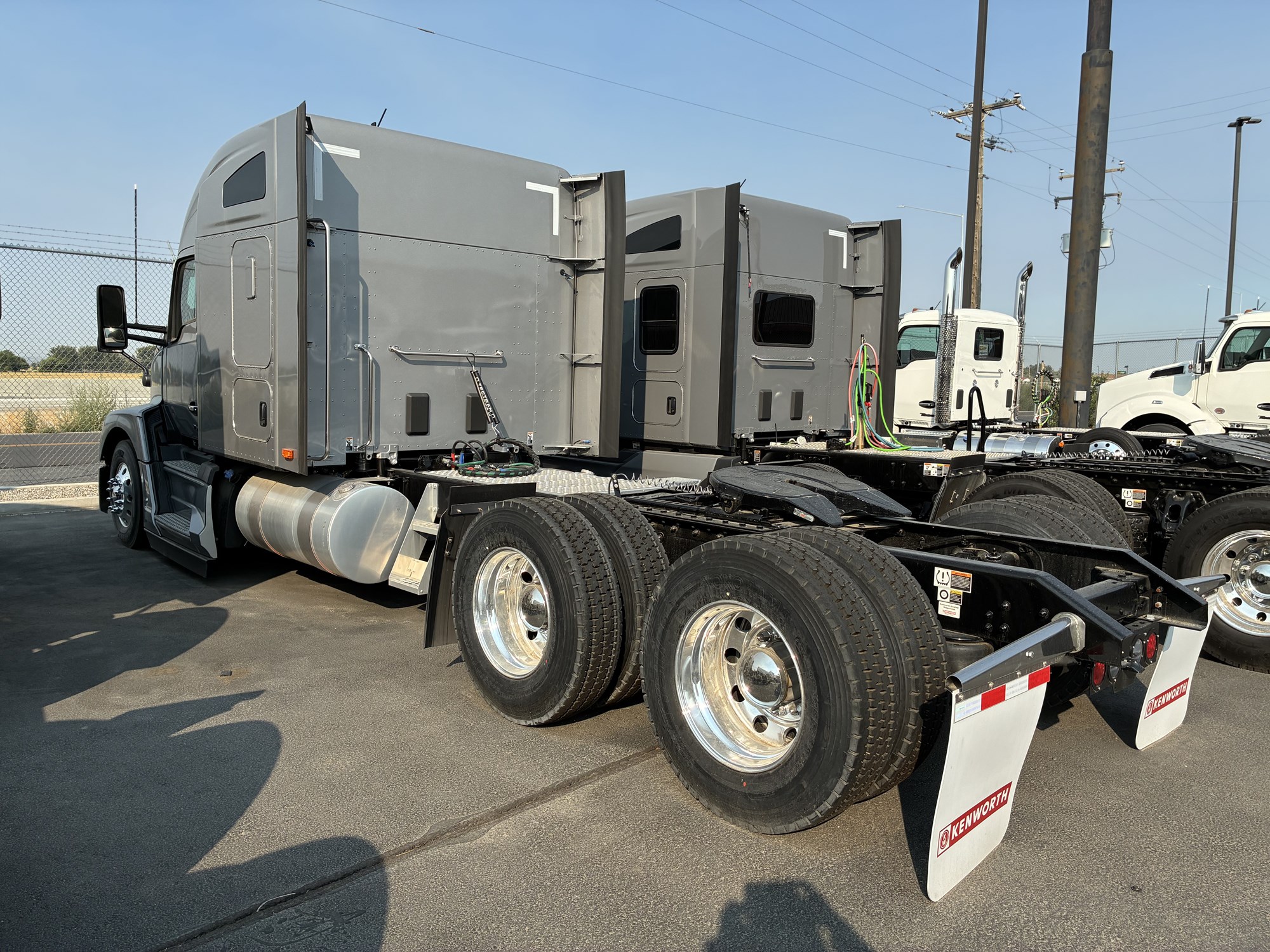 2026 Kenworth T680 Next Gen - image 6 of 6