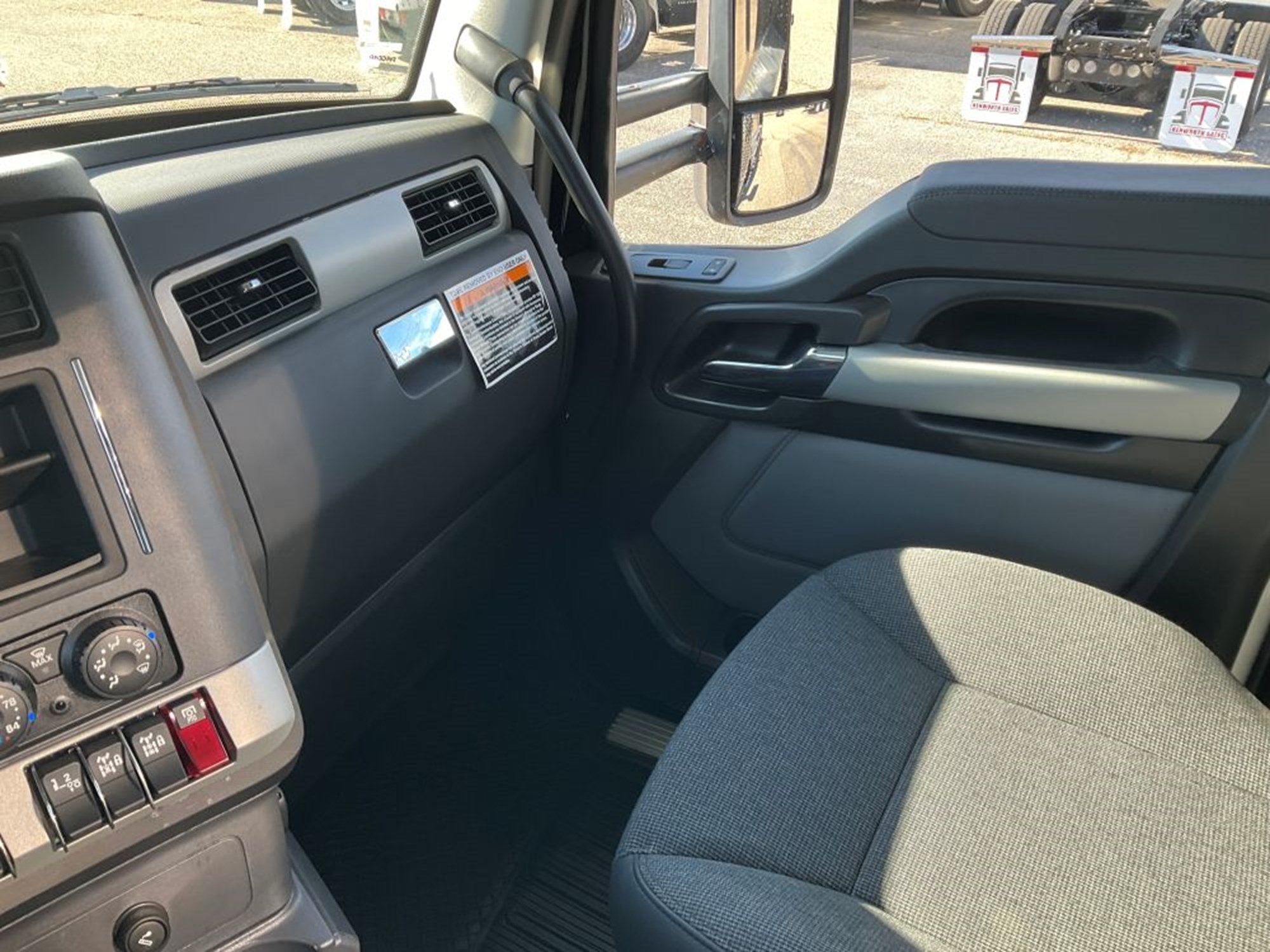 2026 Kenworth T880 TJ219222-12 2026 Kenworth T880 TJ219222-12