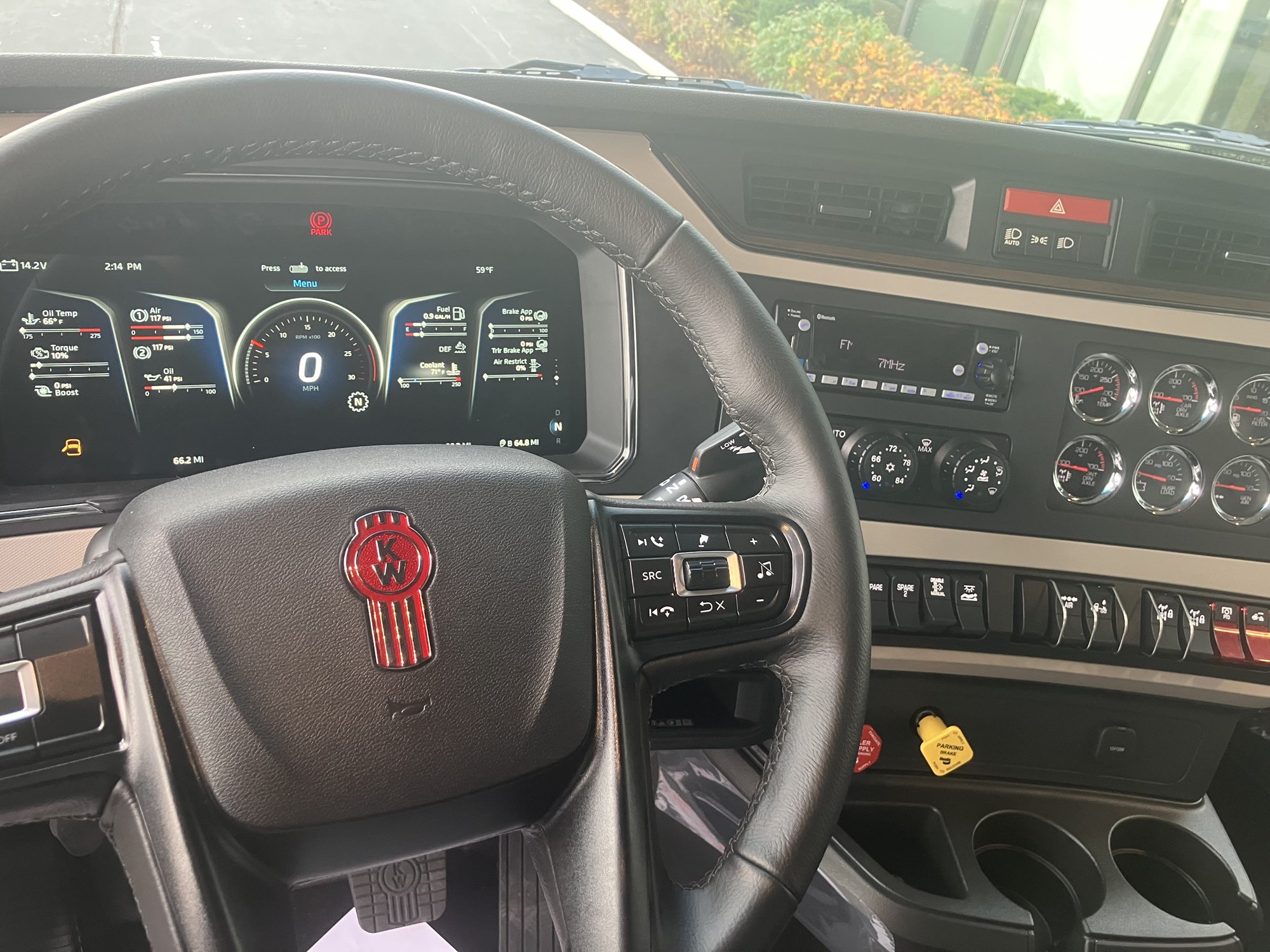 2026 Kenworth T680 Next Gen - image 6 of 6