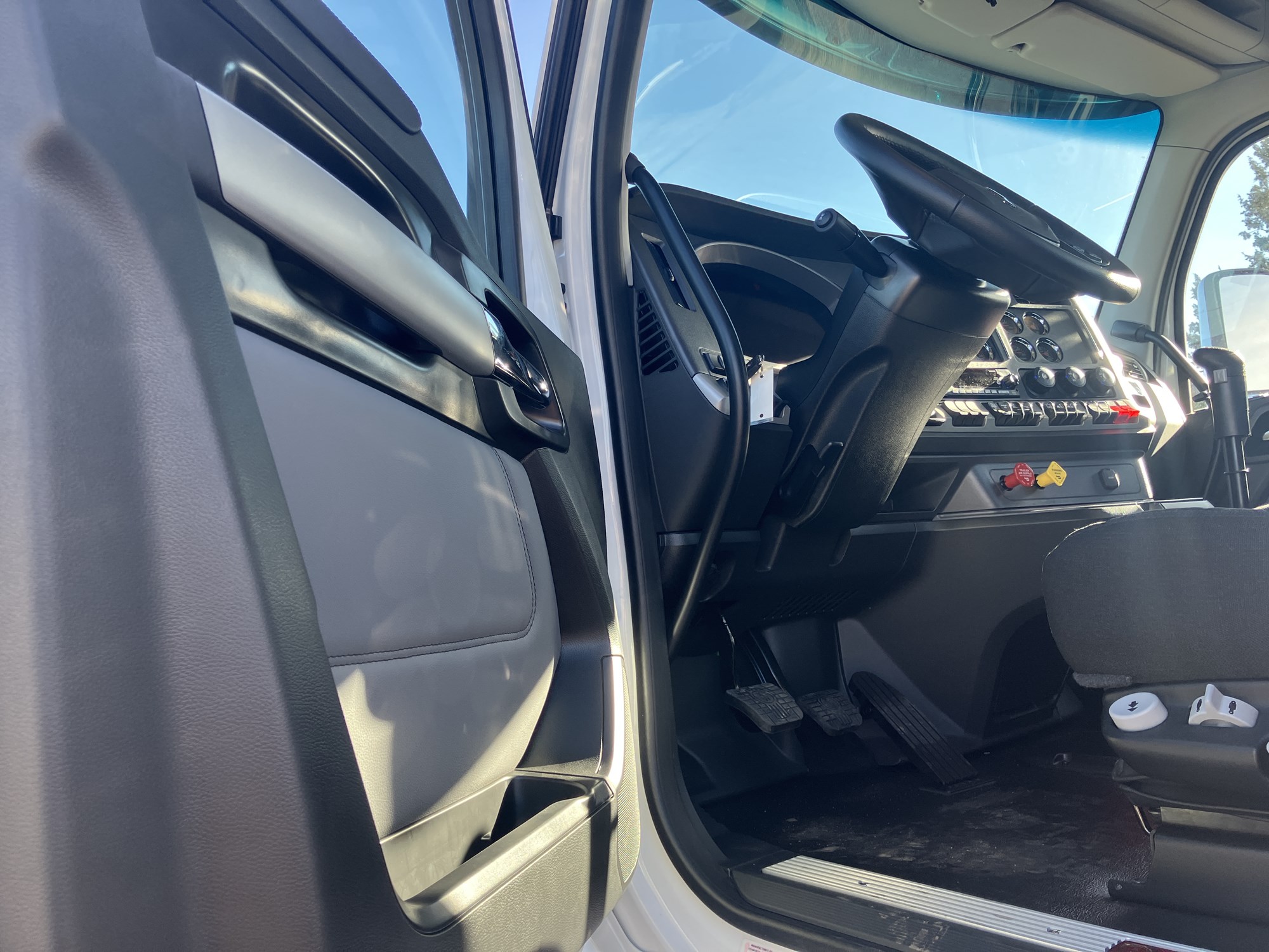 2026 Kenworth T880 TJ228067-10 2026 Kenworth T880 TJ228067-10