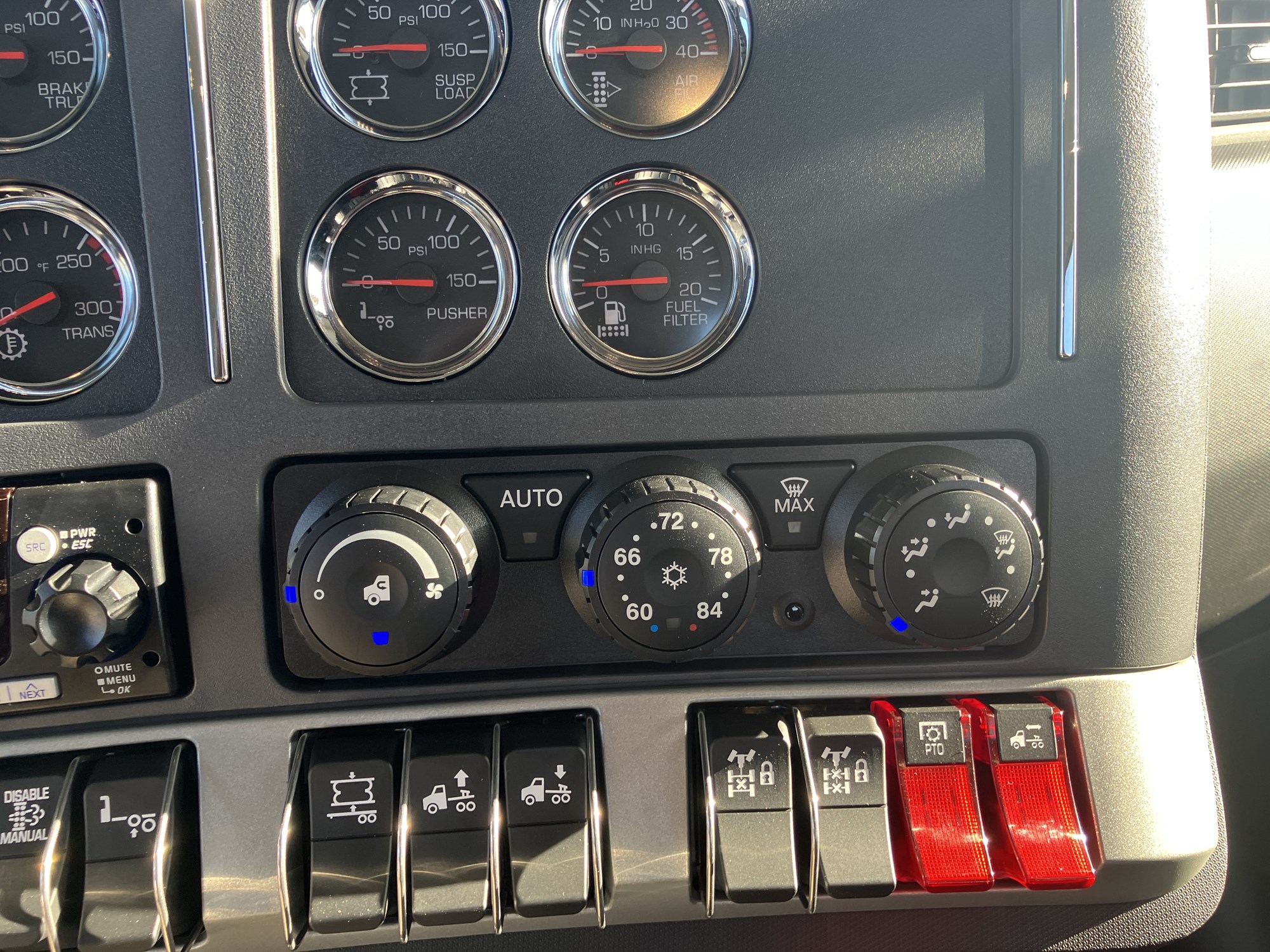 2026 Kenworth T880 TJ228067-12 2026 Kenworth T880 TJ228067-12