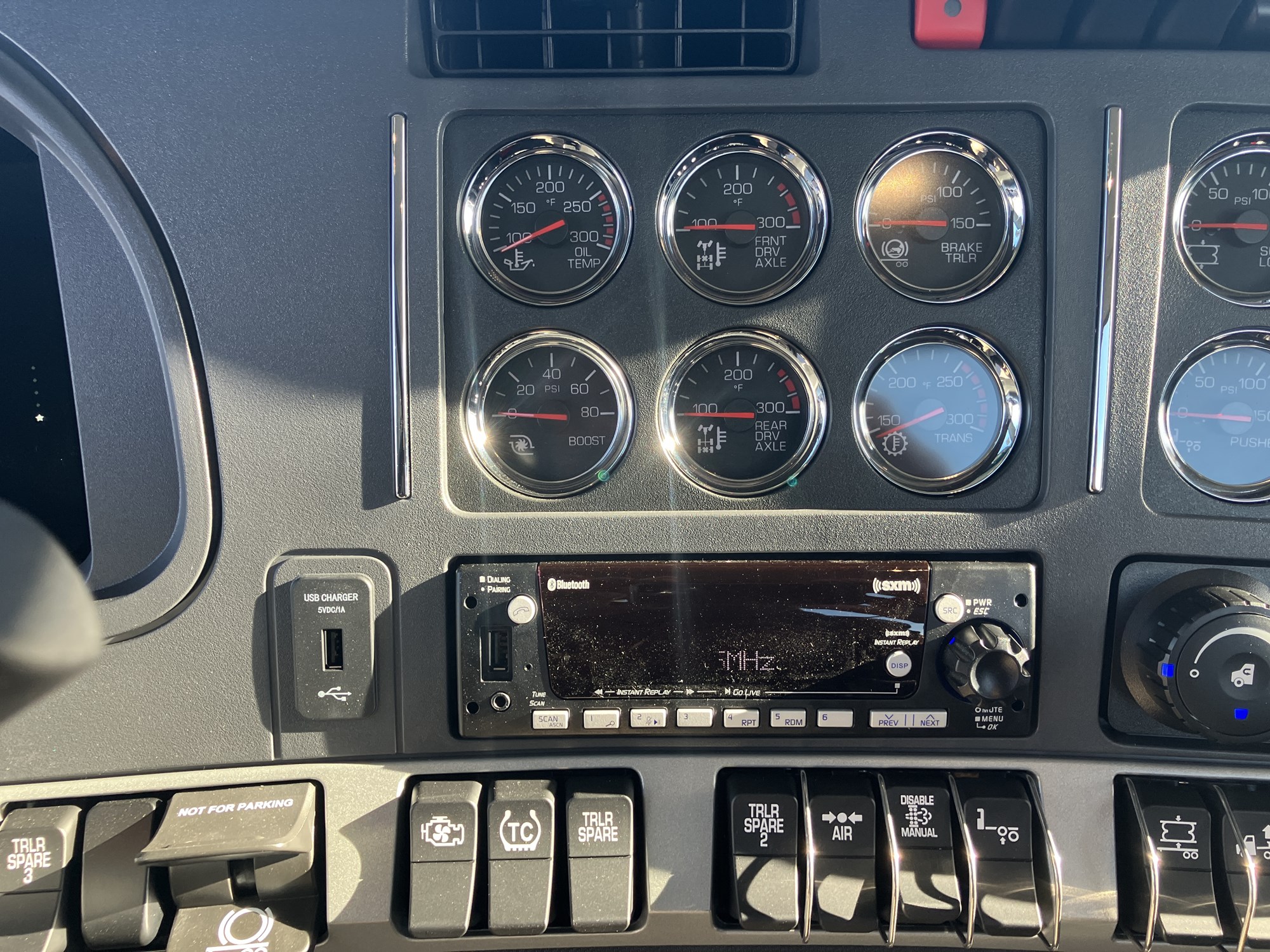 2026 Kenworth T880 TJ228067-13 2026 Kenworth T880 TJ228067-13