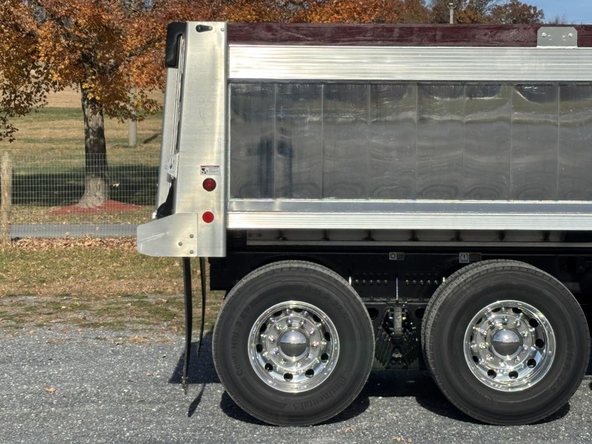 2026 Kenworth T480 2026 Kenworth T480 - image 5 of 6