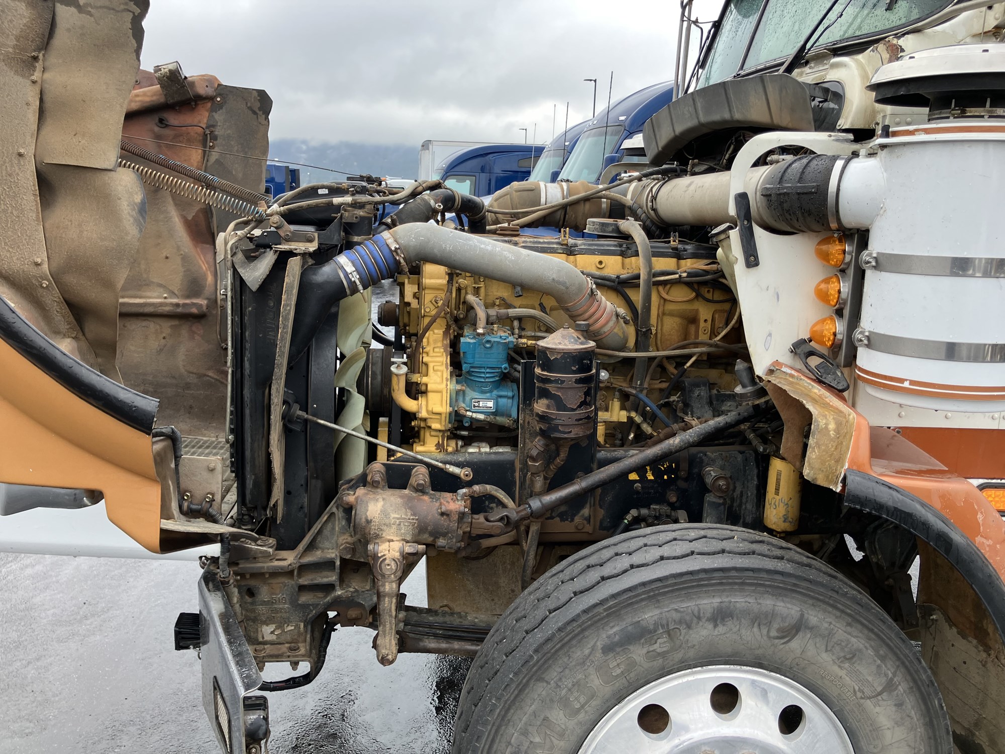 1999 Kenworth T800 XR822320U-06 1999 Kenworth T800 XR822320U-06