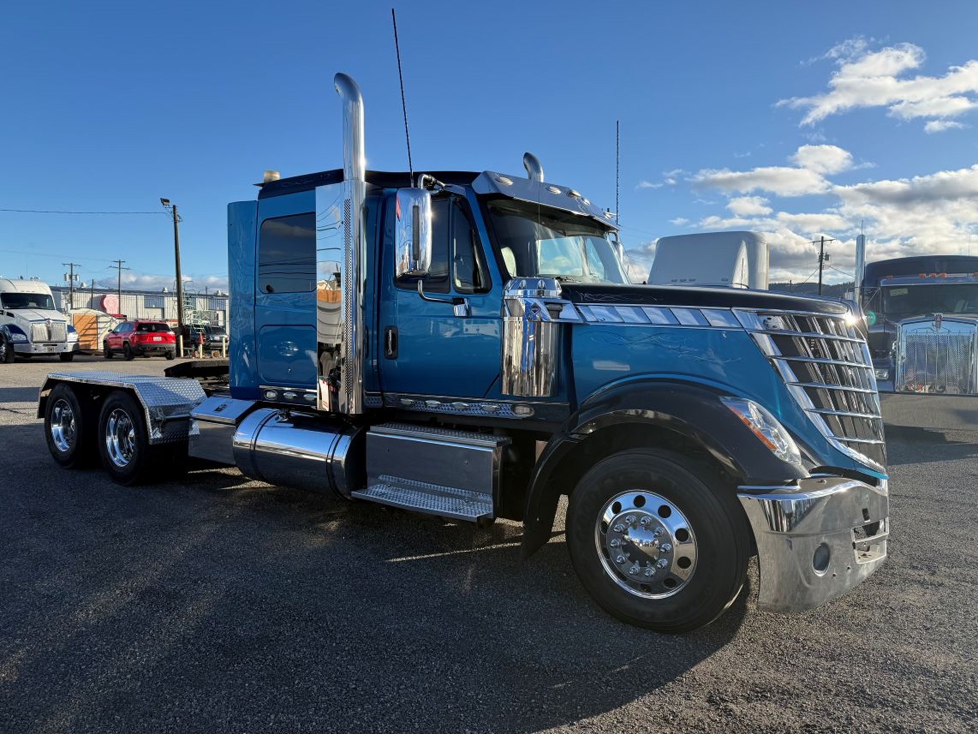 2016 International Lonestar - image 2 of 6