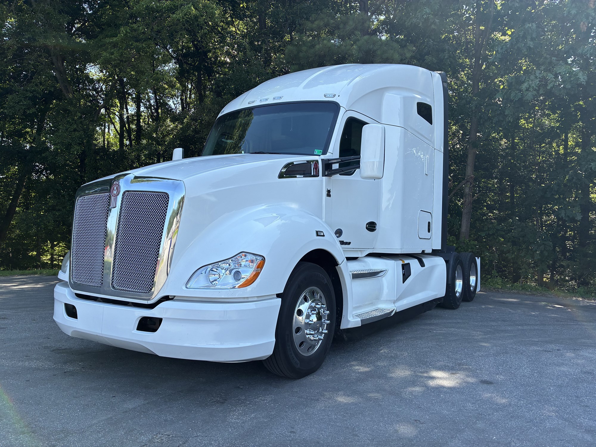 2020 Kenworth T680 2020 Kenworth T680 - image 6 of 6