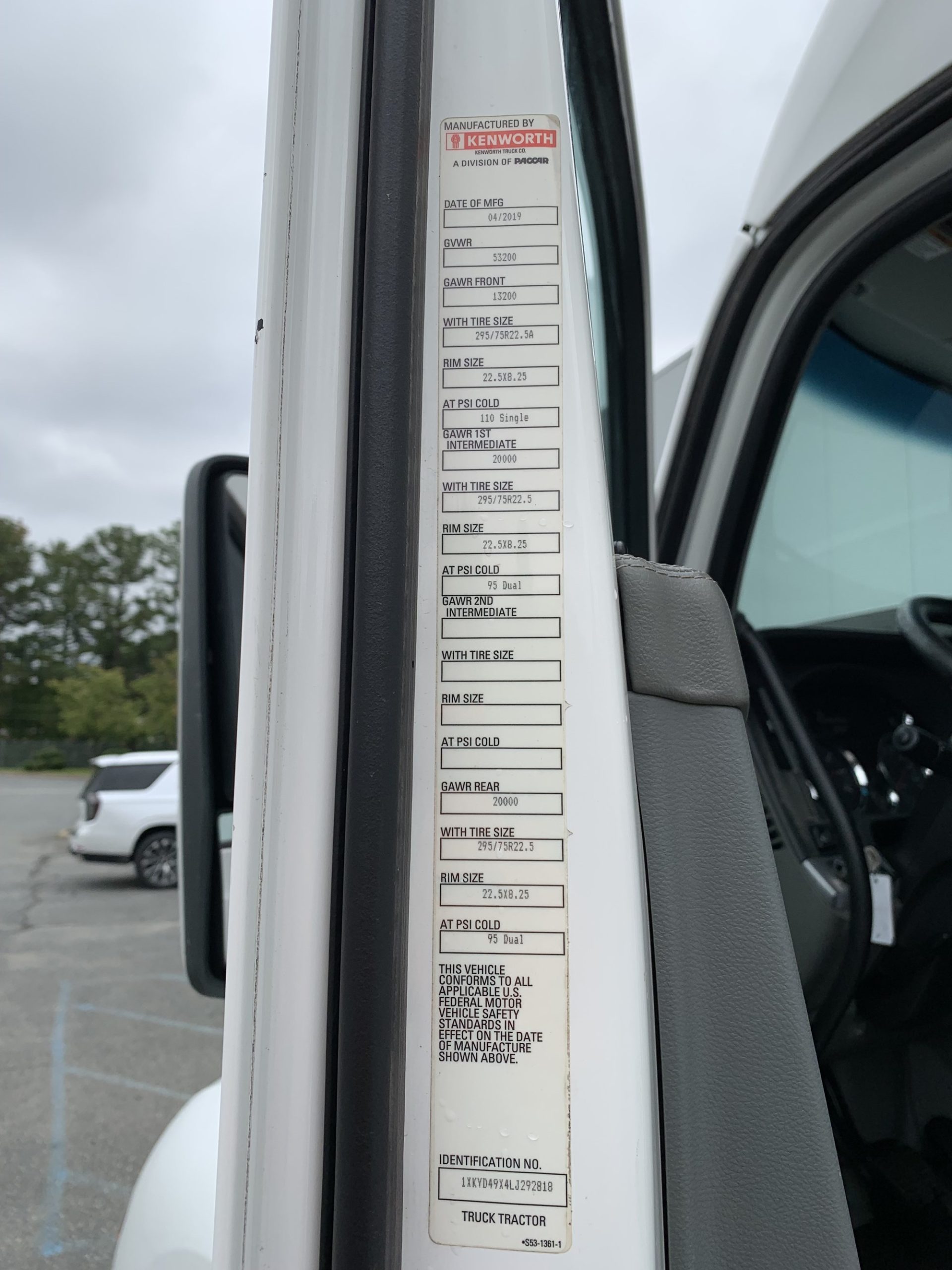 2020 Kenworth T680 LJ292819U-36 2020 Kenworth T680 LJ292819U-36