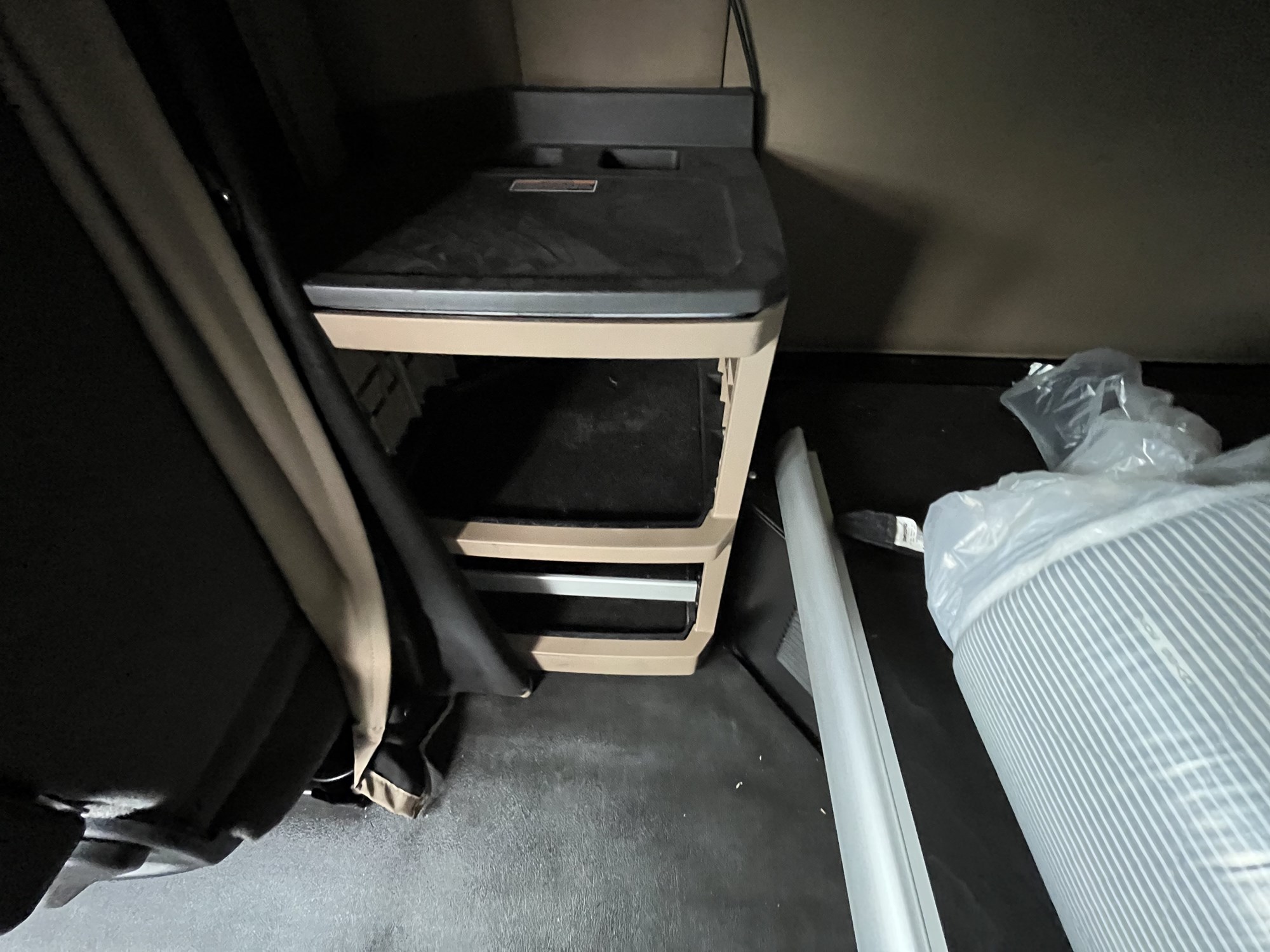 2021 Kenworth T680 MJ460420U-31 2021 Kenworth T680 MJ460420U-31