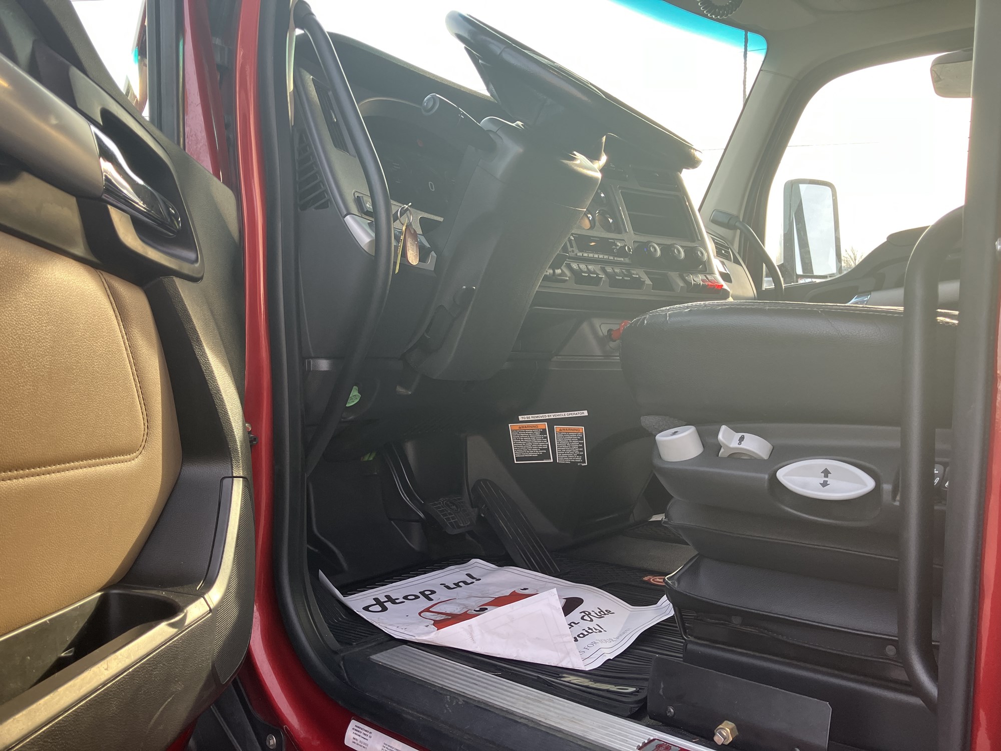 2023 Kenworth T680 Next Gen PJ227251U-09 2023 Kenworth T680 Next Gen PJ227251U-09