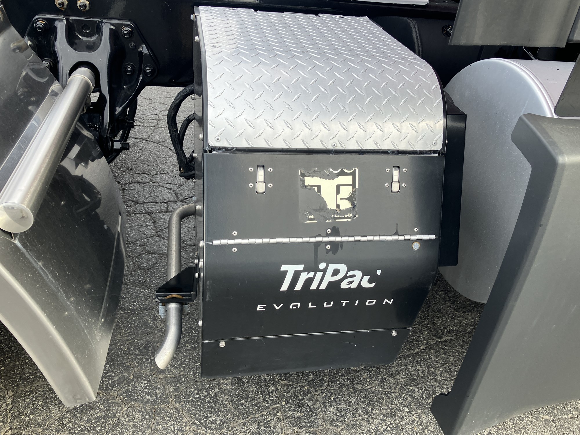 2023 Kenworth T680 Next Gen PJ240832U-21 2023 Kenworth T680 Next Gen PJ240832U-21