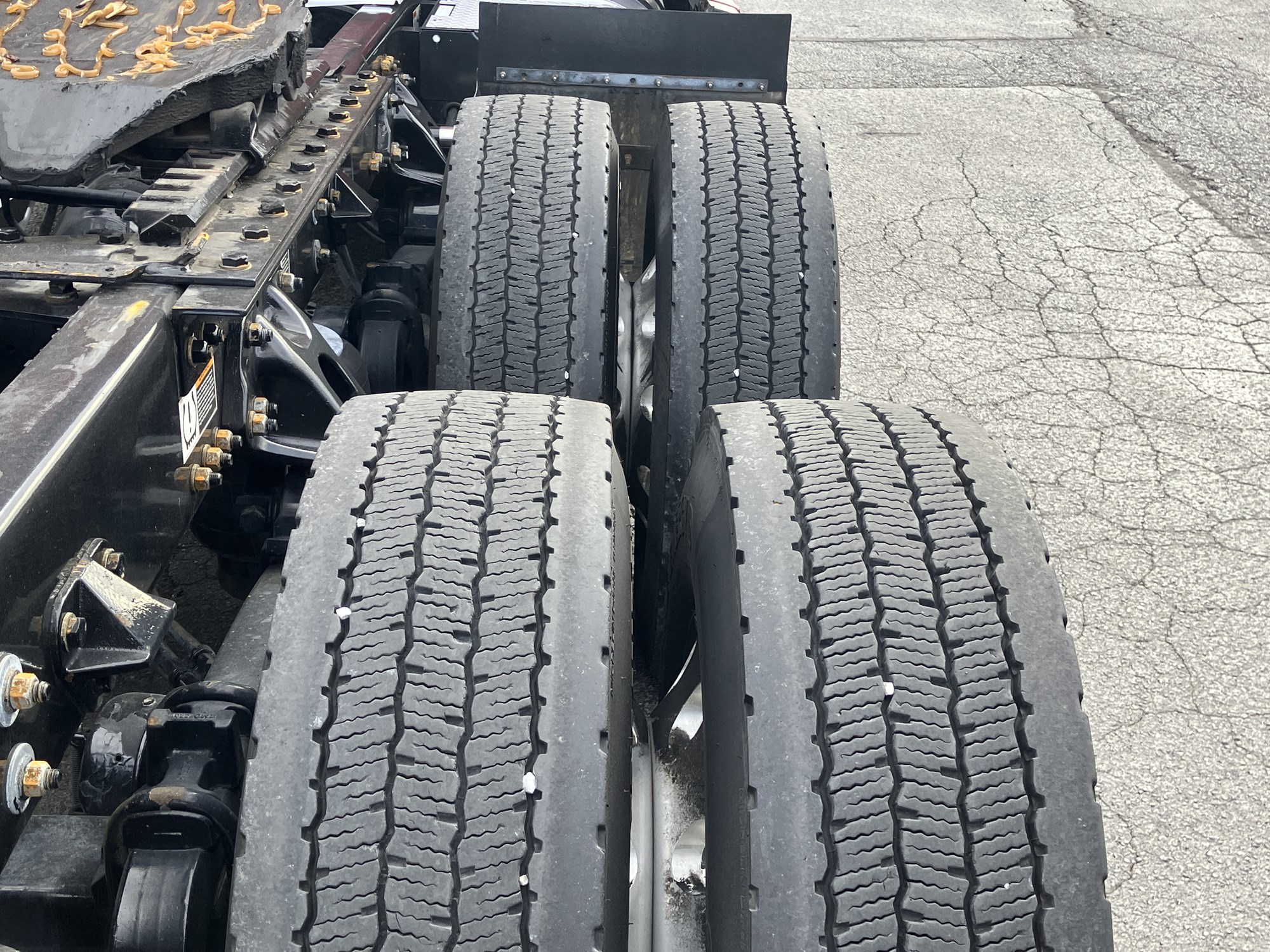 2023 Kenworth T680 Next Gen PJ240832U-23 2023 Kenworth T680 Next Gen PJ240832U-23