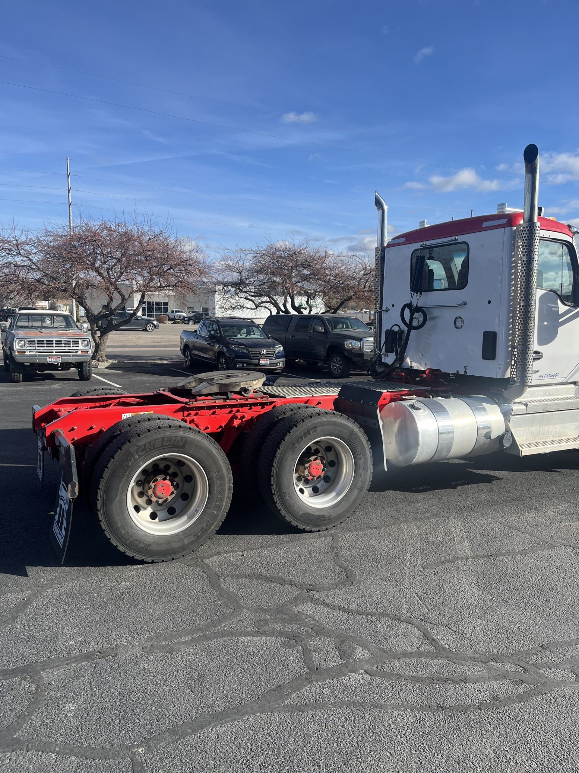 2023 Kenworth W990 2023 Kenworth W990 - image 5 of 6