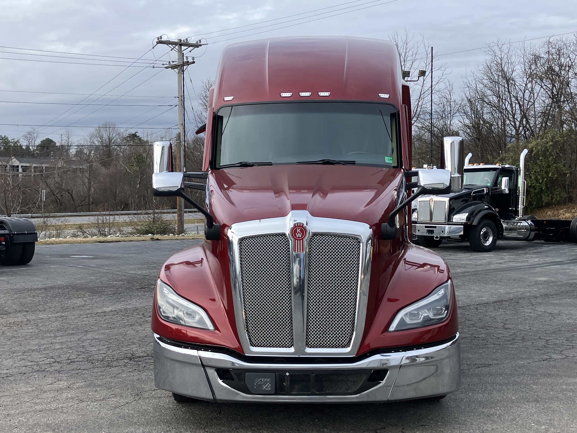 2024 Kenworth T680 Next Gen - image 3 of 6