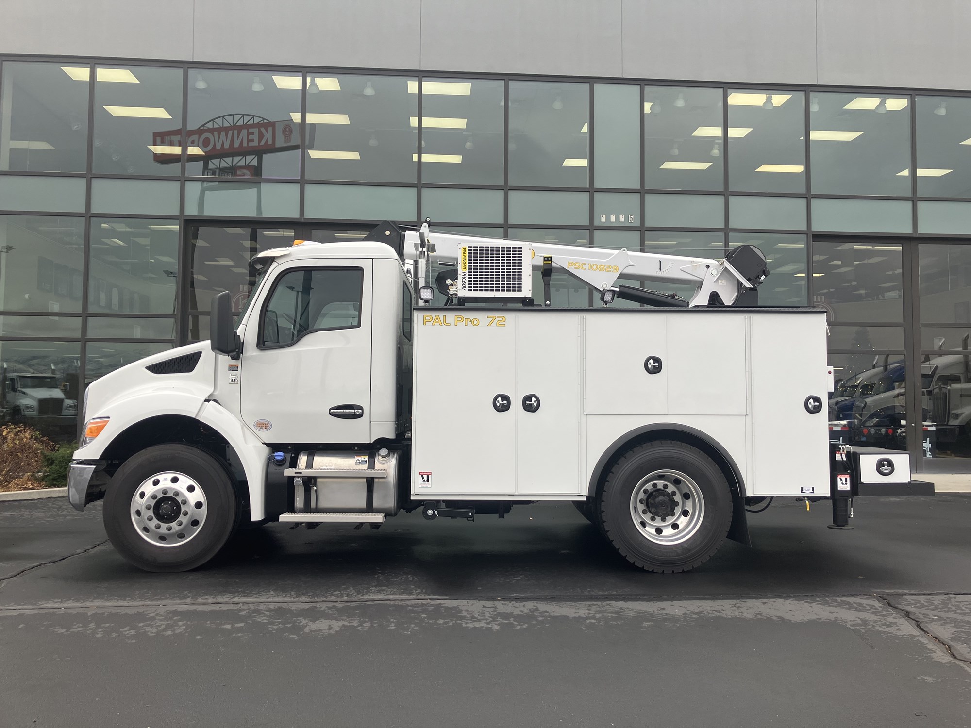 2025 Kenworth T280 2025 Kenworth T280 - image 5 of 5