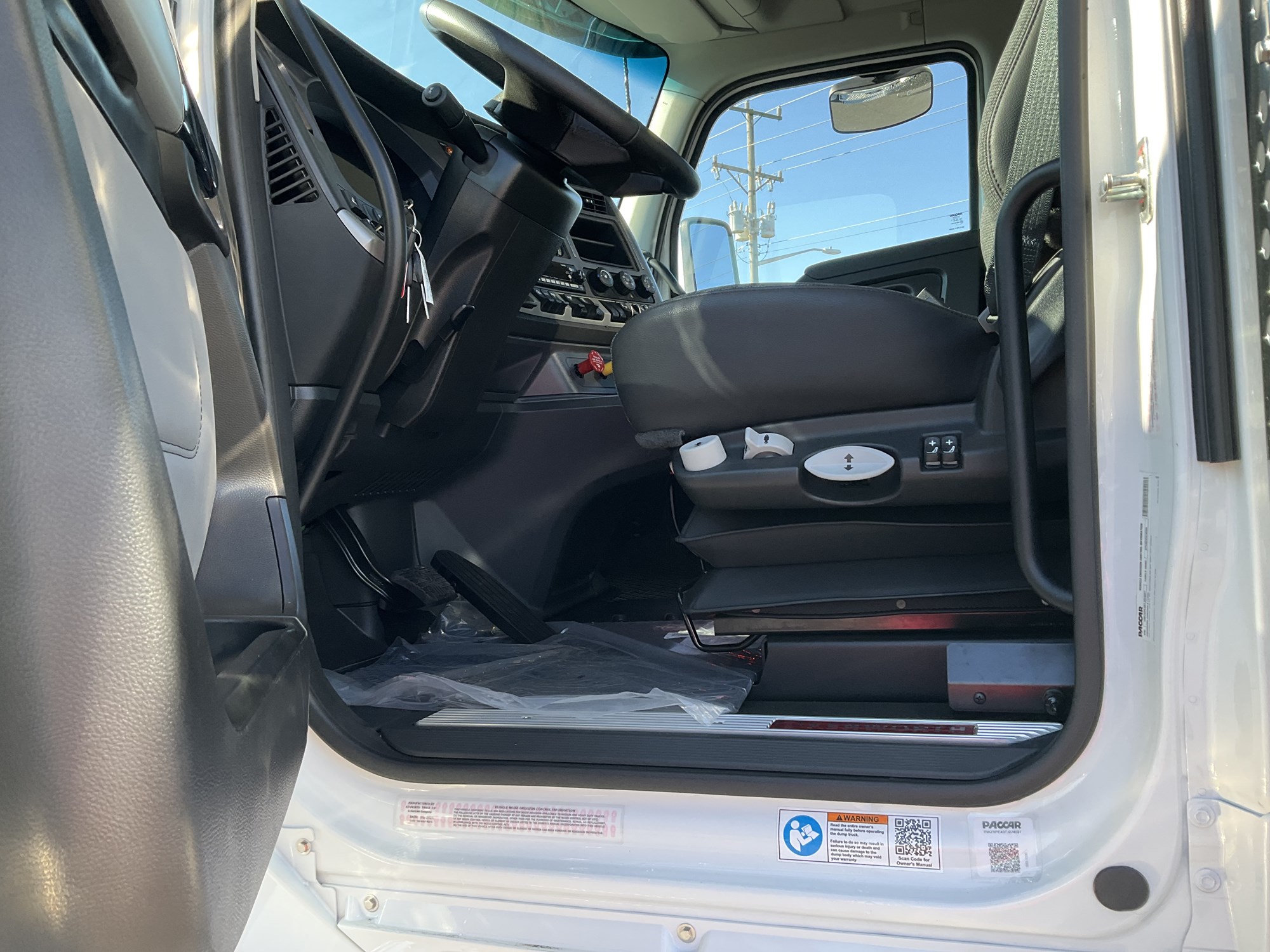 2026 Kenworth T880 TJ224027-09 2026 Kenworth T880 TJ224027-09