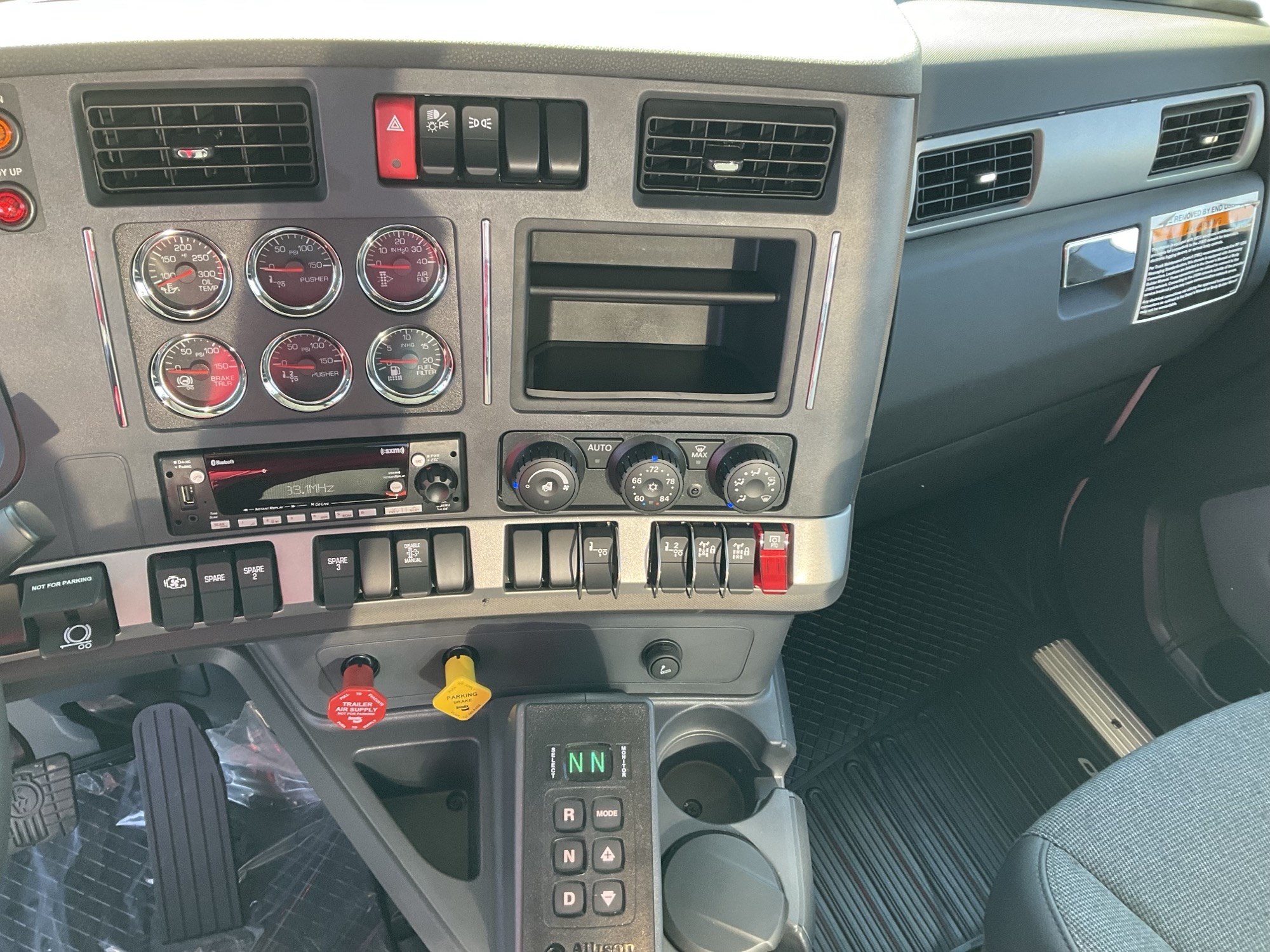 2026 Kenworth T880 TJ224027-12 2026 Kenworth T880 TJ224027-12