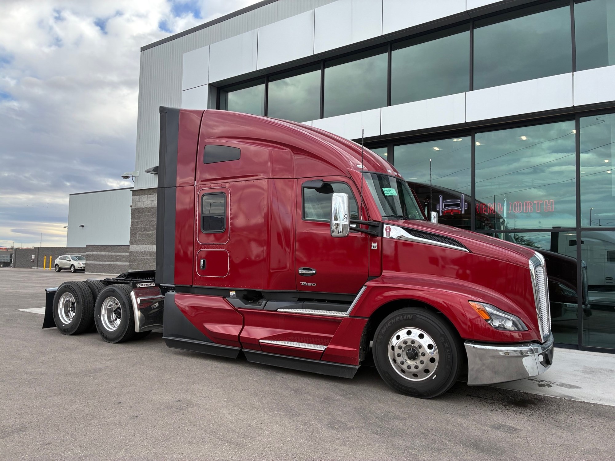 2026 Kenworth T680 Next Gen - image 1 of 6