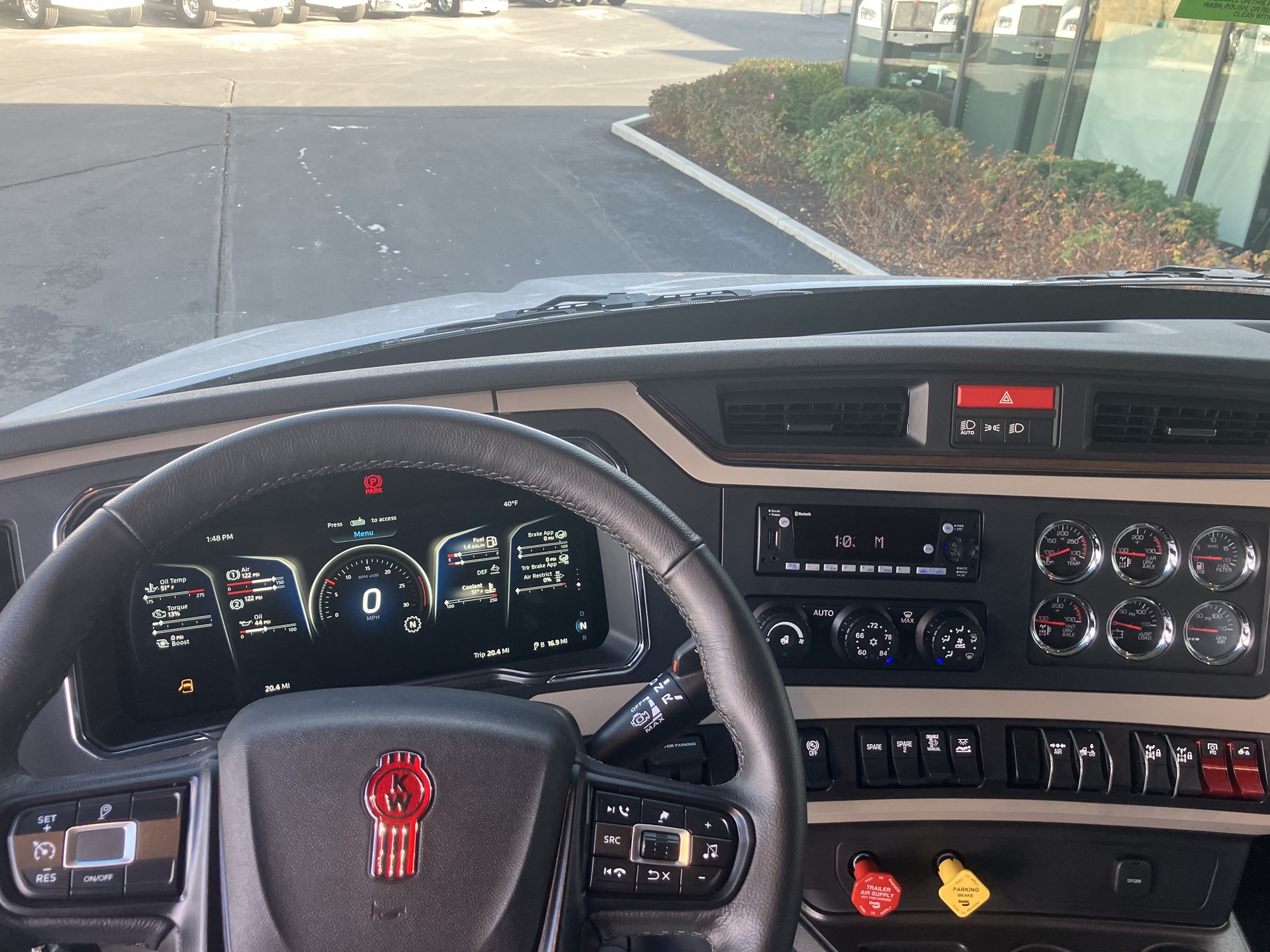 2026 Kenworth T680 Next Gen TJ226363-06 2026 Kenworth T680 Next Gen TJ226363-06