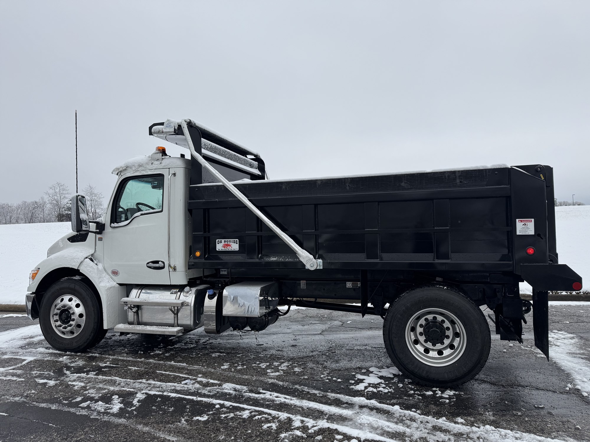 2026 Kenworth T280 2026 Kenworth T280 - image 2 of 6