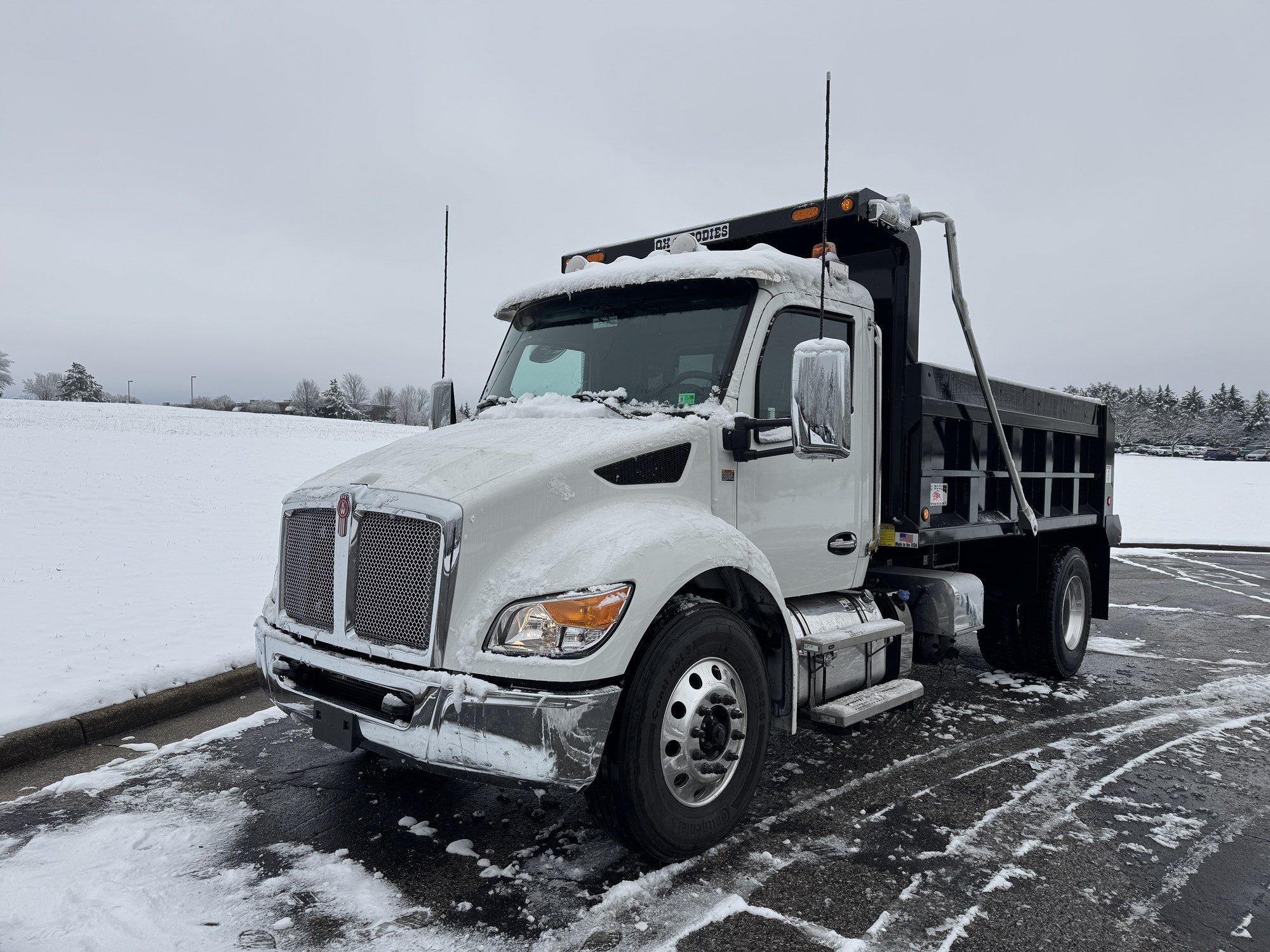 2026 Kenworth T280 2026 Kenworth T280 - image 3 of 6
