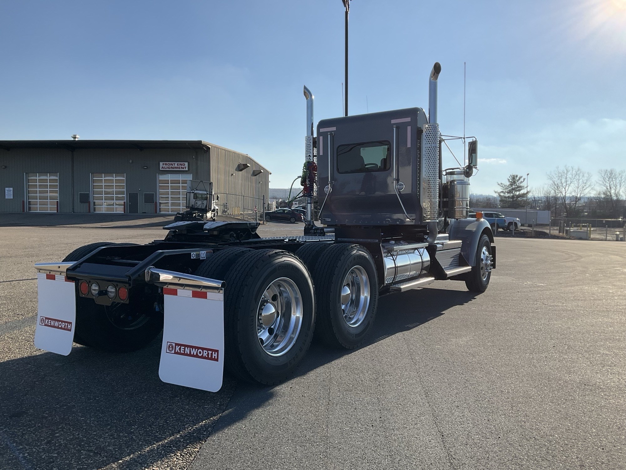 2026 Kenworth W900B 2026 Kenworth W900B - image 4 of 6
