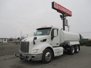 2016 Peterbilt 579 GD360029C-01