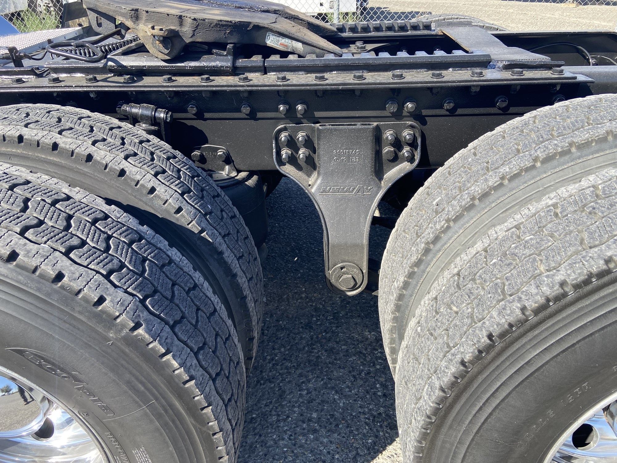 2020 Kenworth T880 2020 Kenworth T880 - image 6 of 6