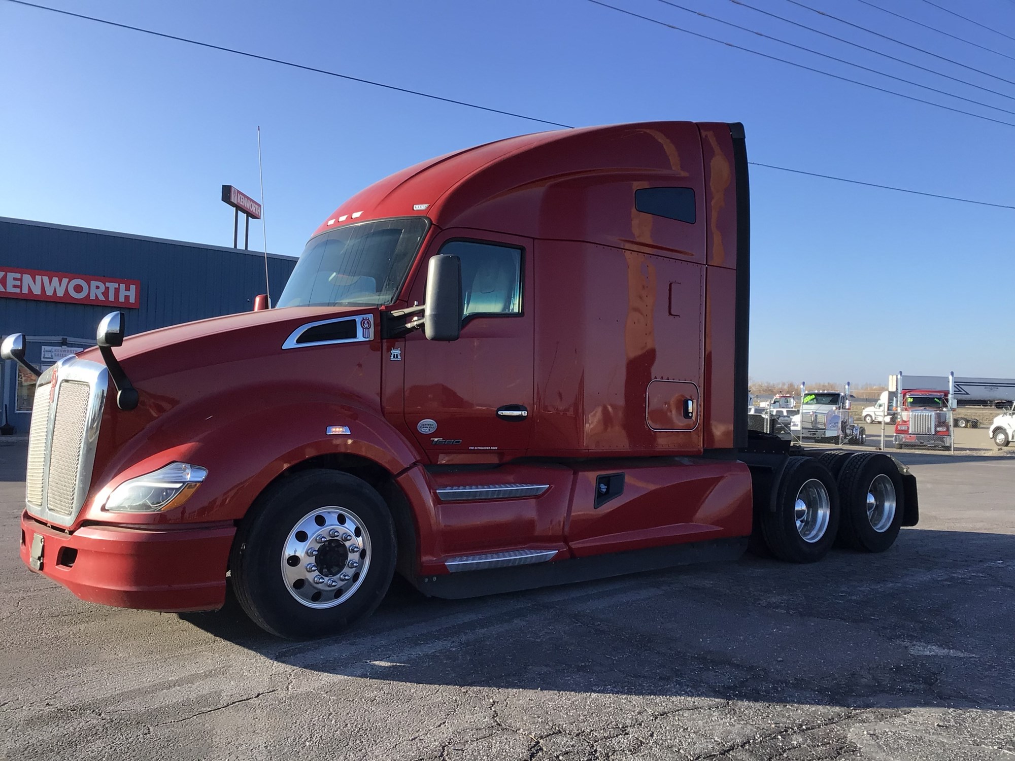 2020 Kenworth T680 - image 1 of 6