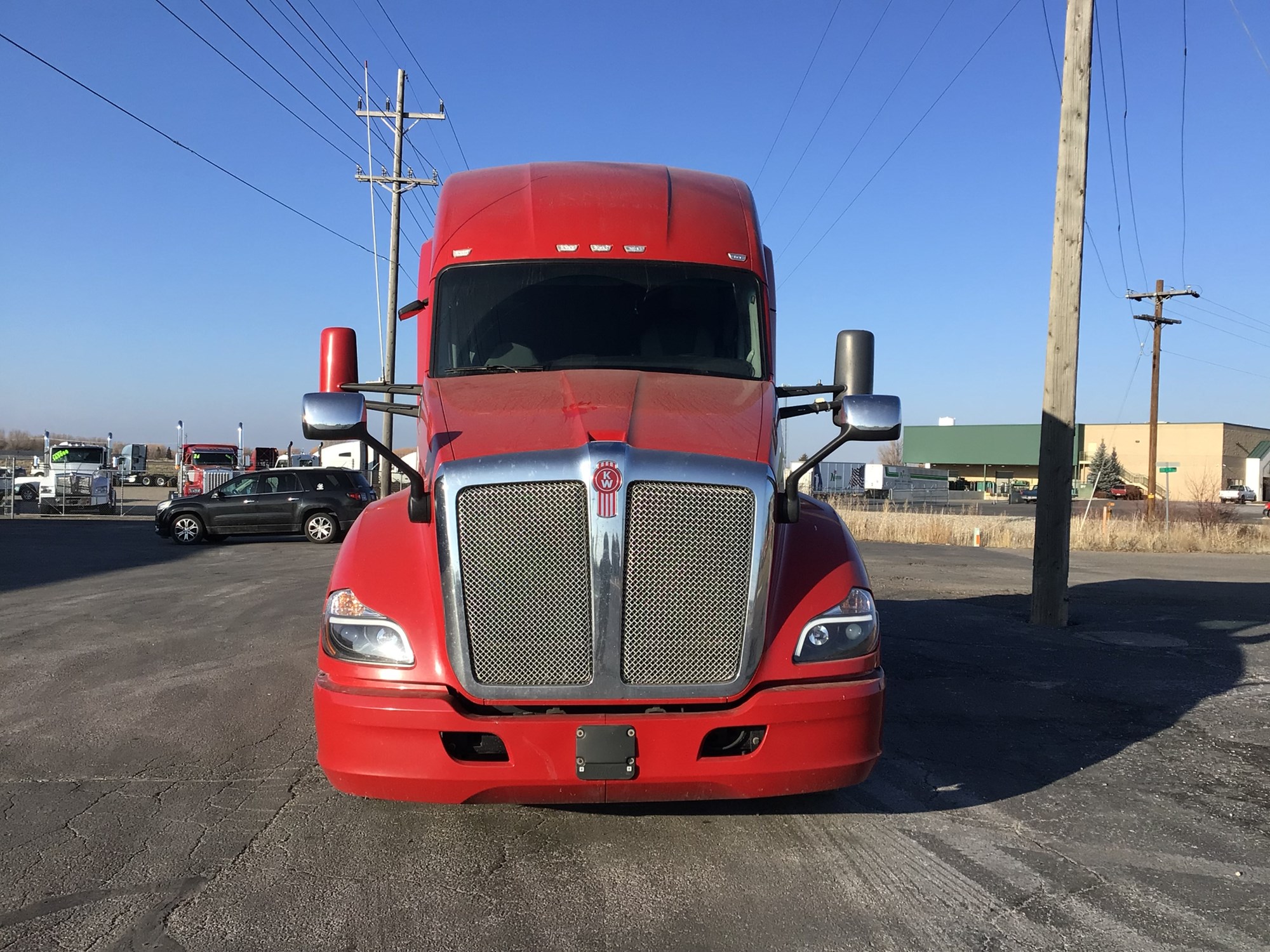 2020 Kenworth T680 - image 2 of 6