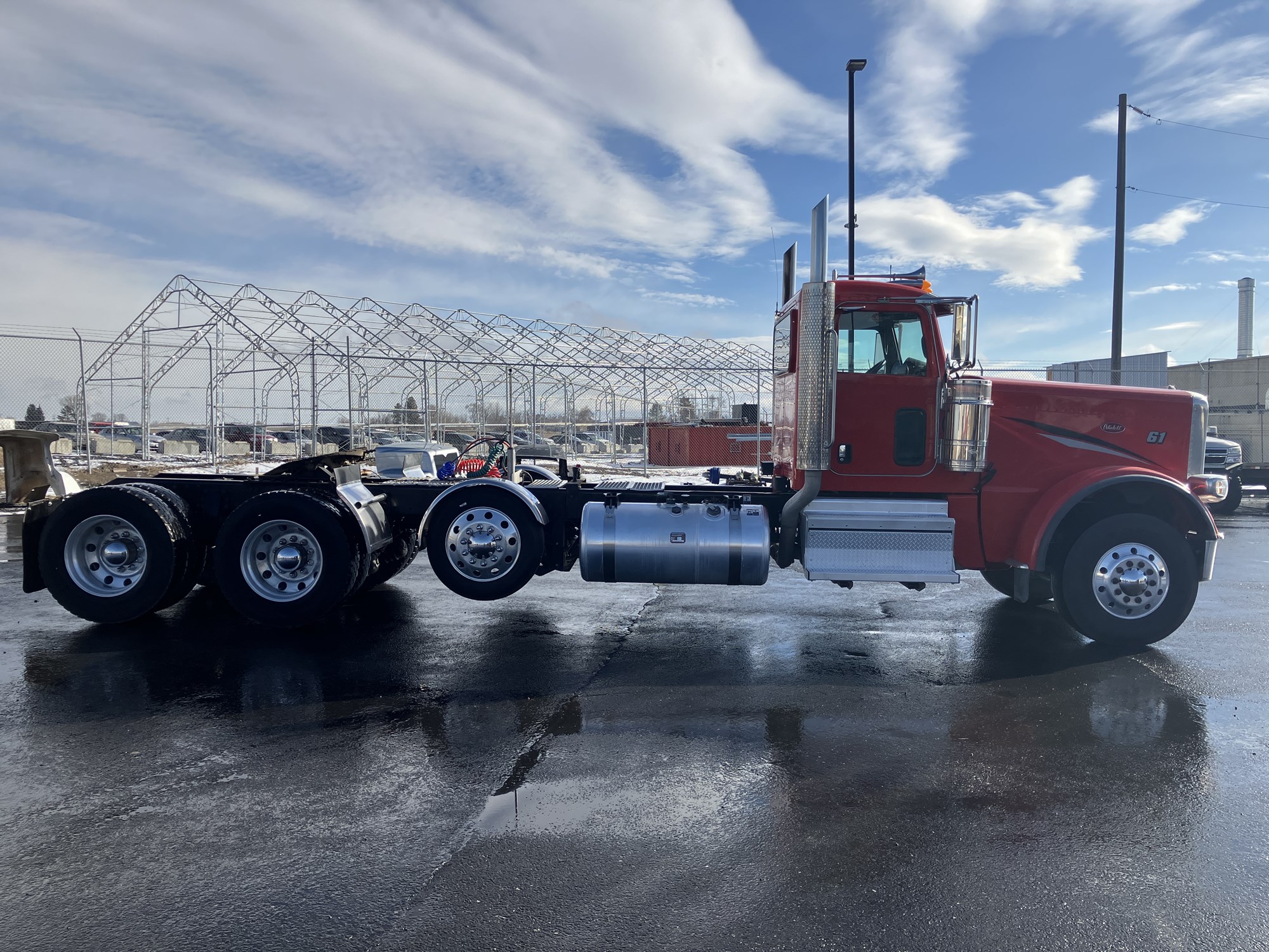 2021 Peterbilt 389 - image 6 of 6