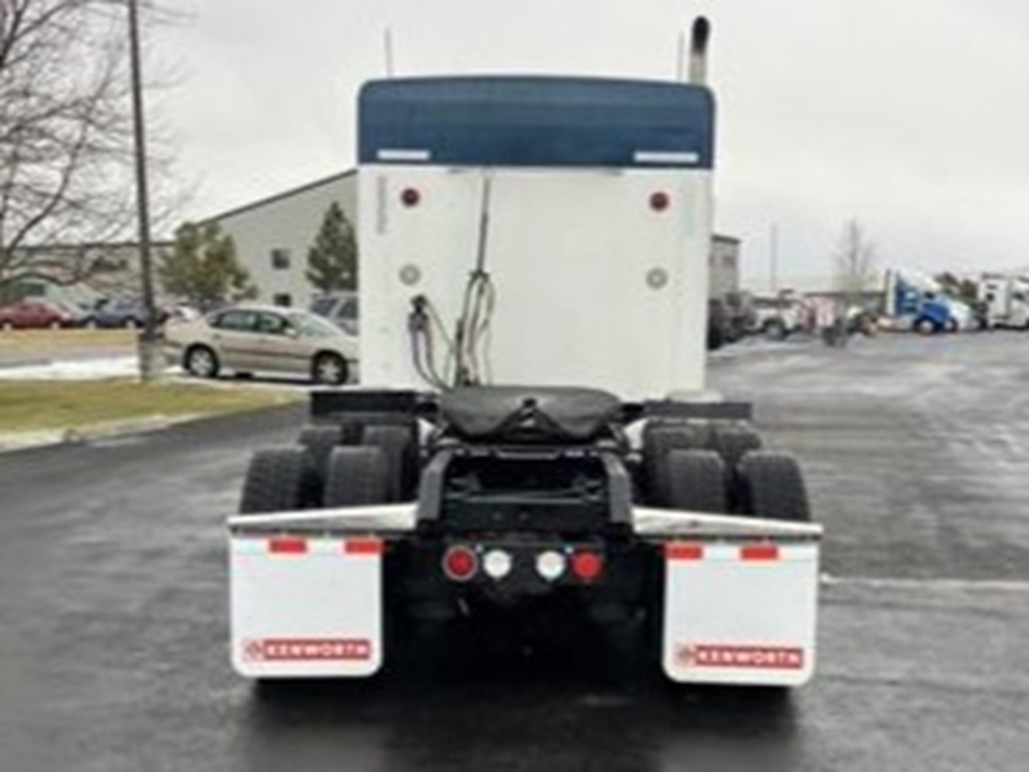 2021 Kenworth T800 - image 5 of 6