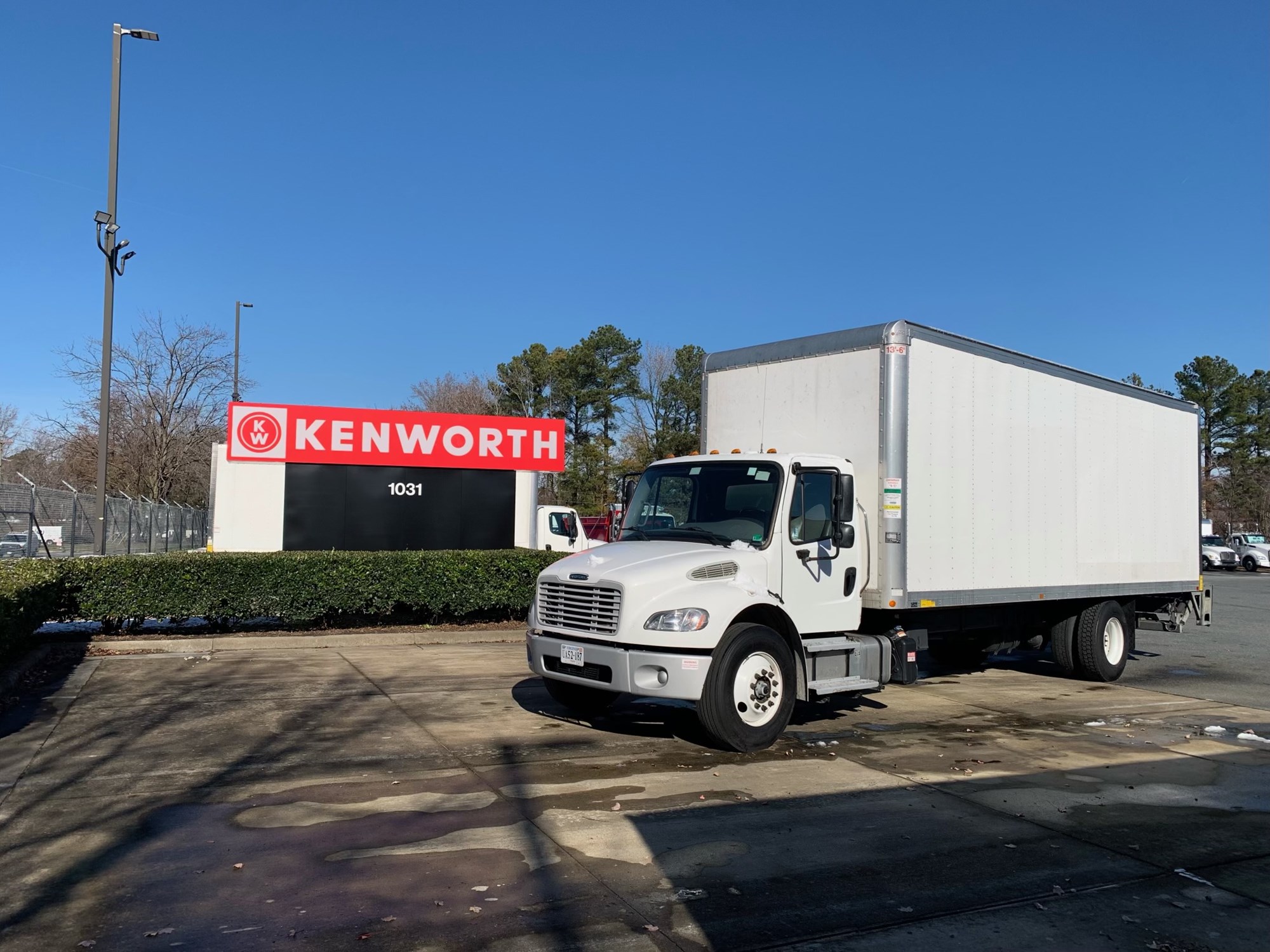 2022 Freightliner M2 - image 1 of 6