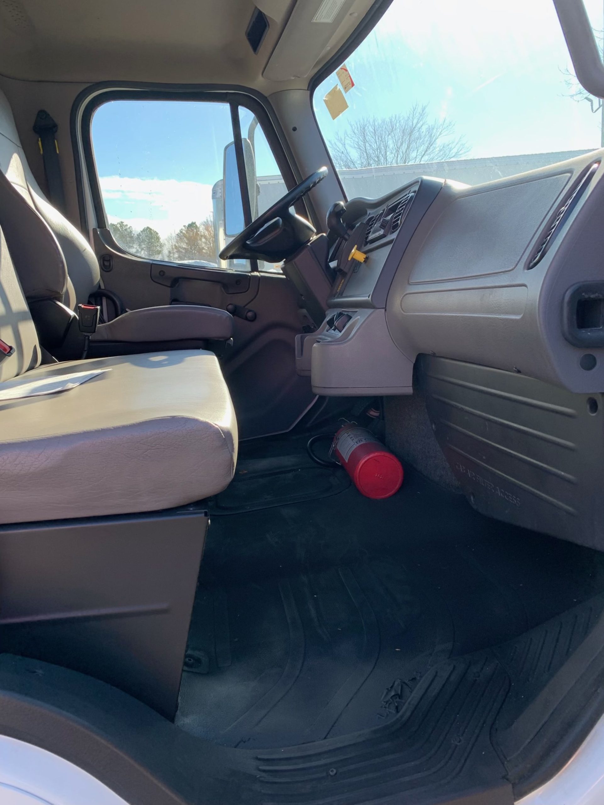 2022 Freightliner M2 NDNF9164U-09 2022 Freightliner M2 NDNF9164U-09