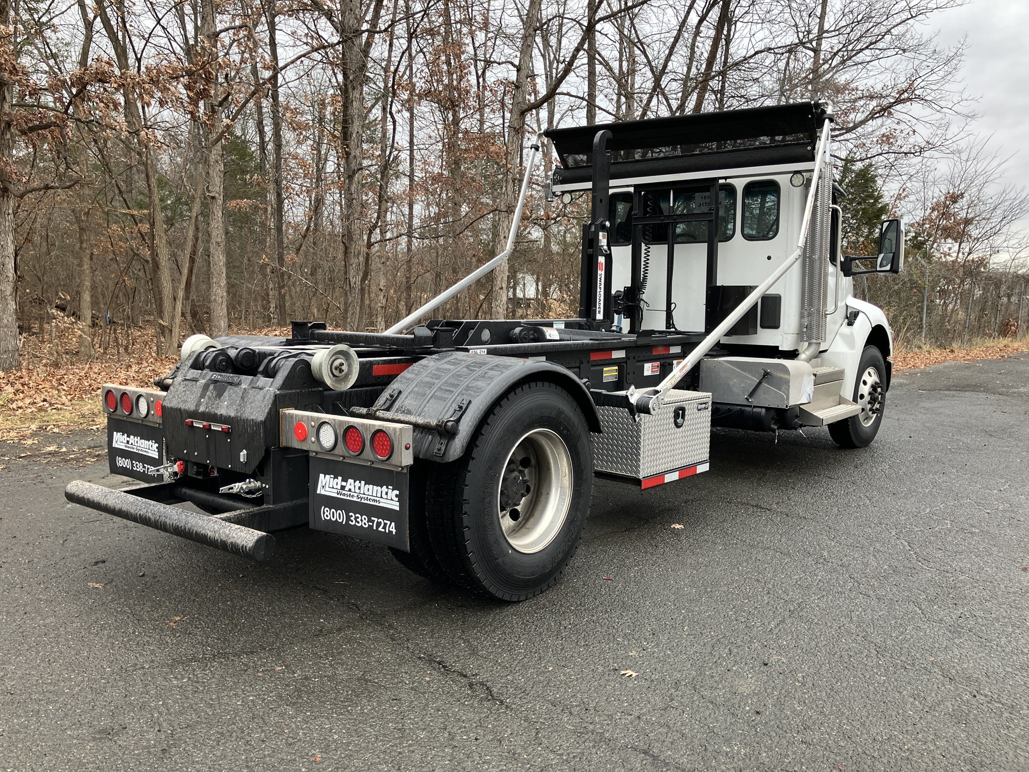 2025 Kenworth T280 - image 5 of 6