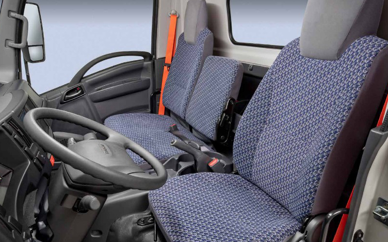 Isuzu NPR-HD - image 3 of 4