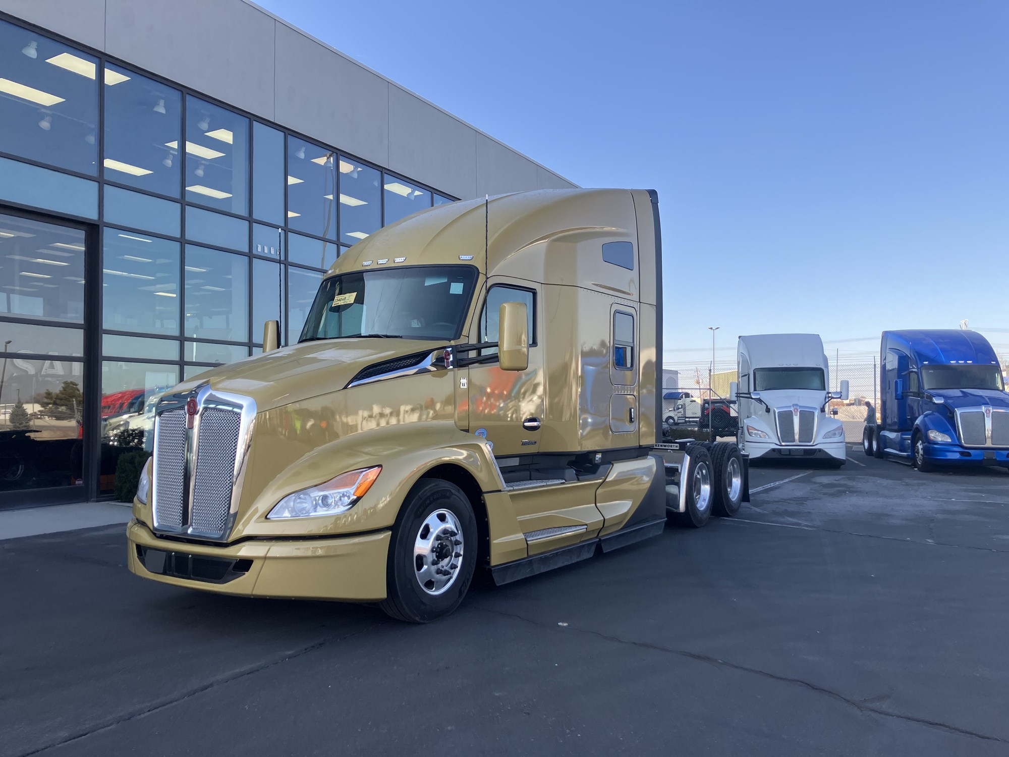 2026 Kenworth T680 Next Gen - image 1 of 6