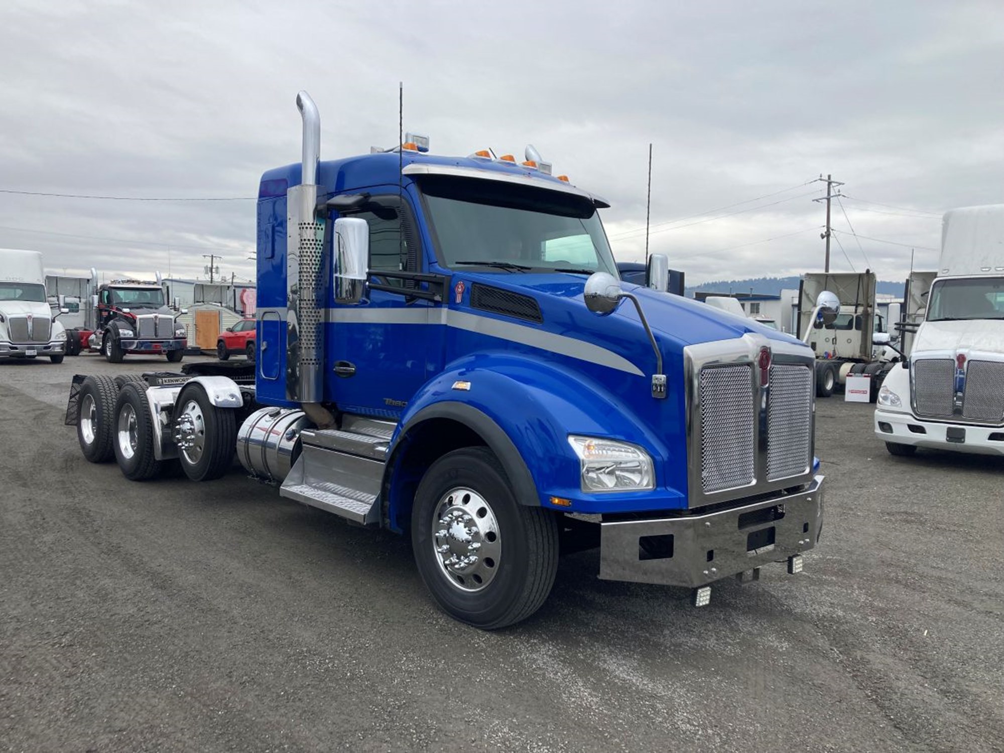 2019 Kenworth T880 - image 2 of 6