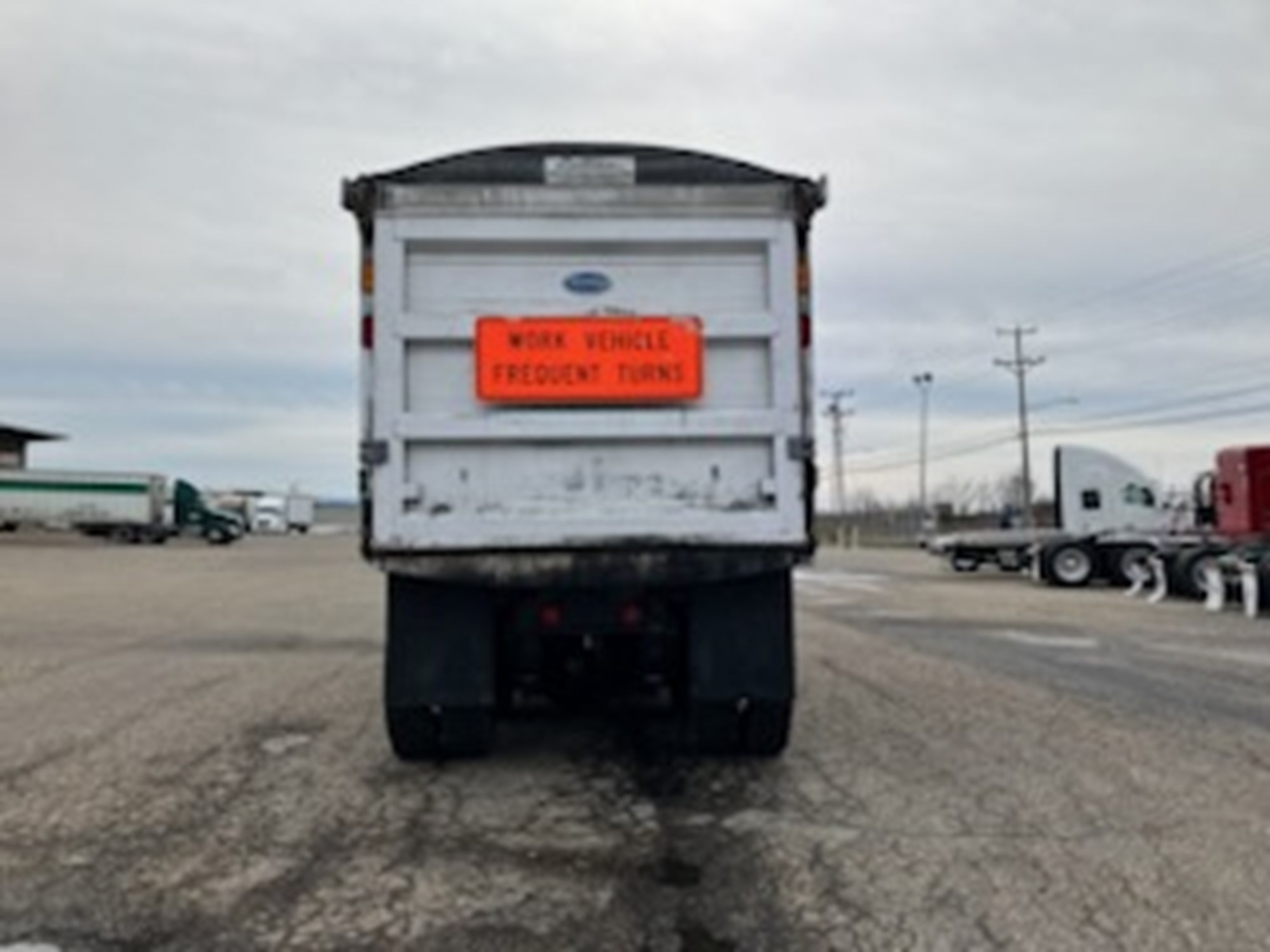 2020 Peterbilt 389 - image 6 of 6