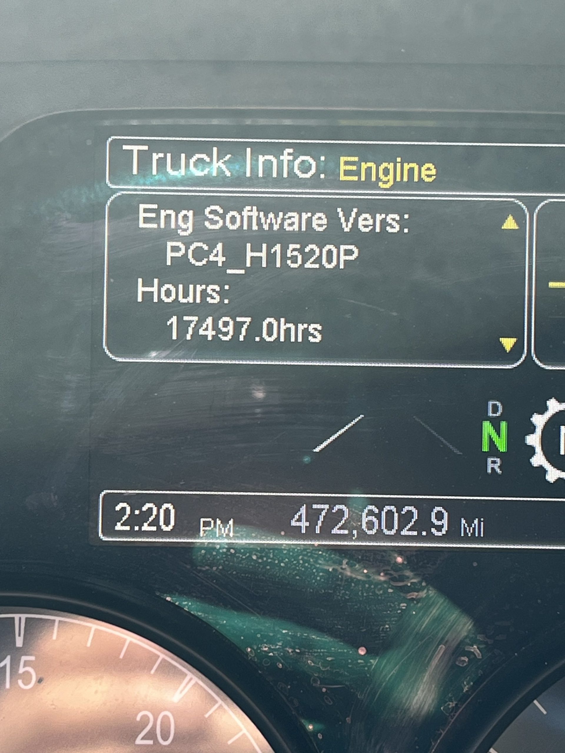 2021 Peterbilt 579 - image 3 of 6