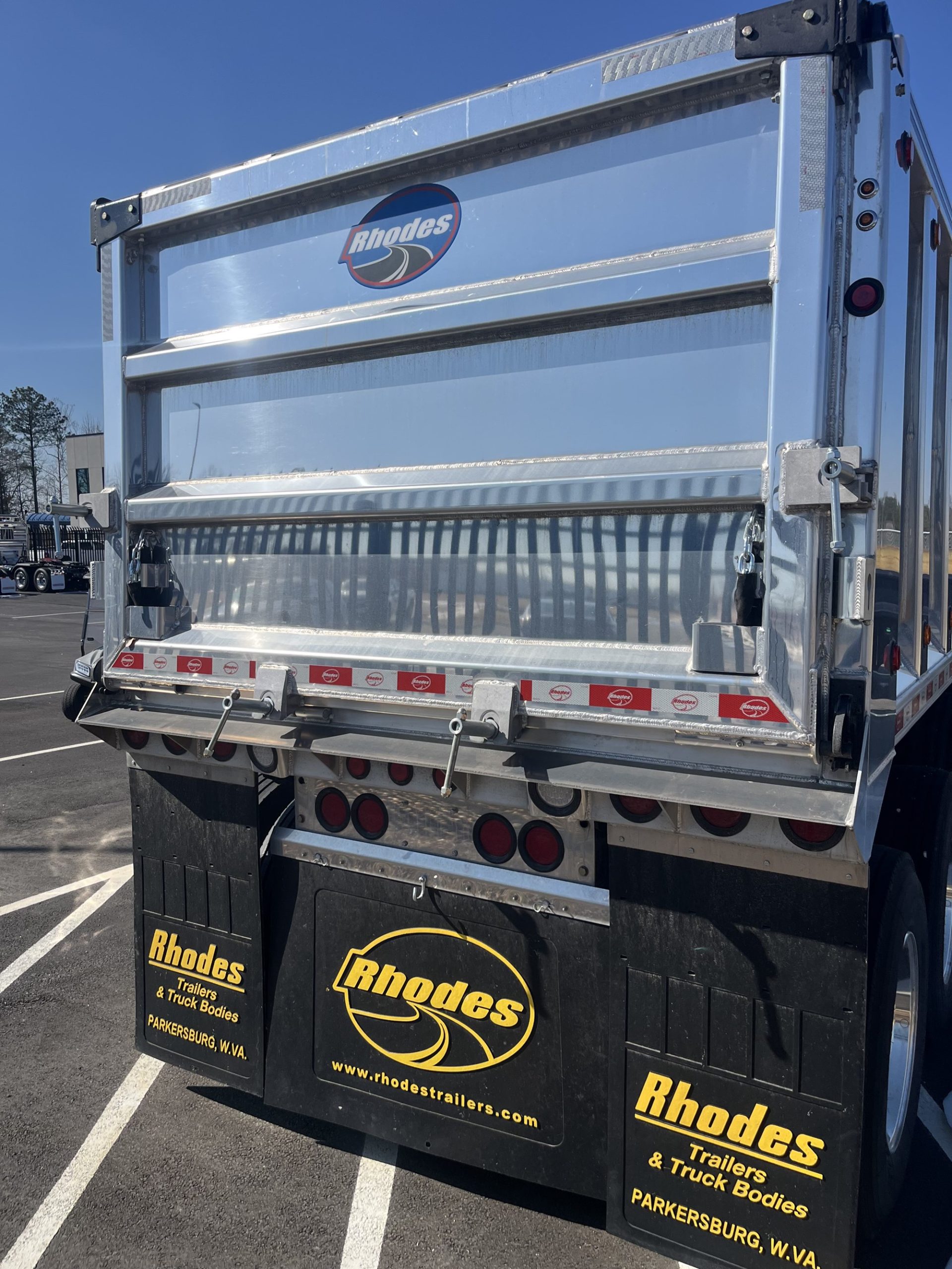 2025 Rhodes Trailer - End Dump 2025 Rhodes Trailer - End Dump - image 4 of 6