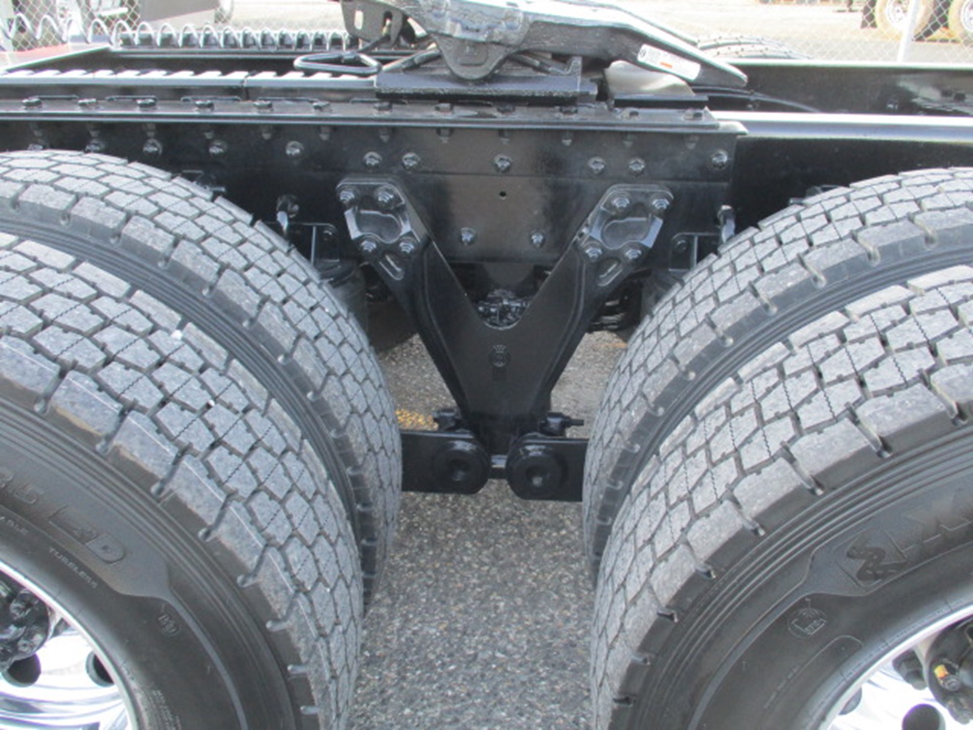 2026 Kenworth T880 2026 Kenworth T880 - image 6 of 6