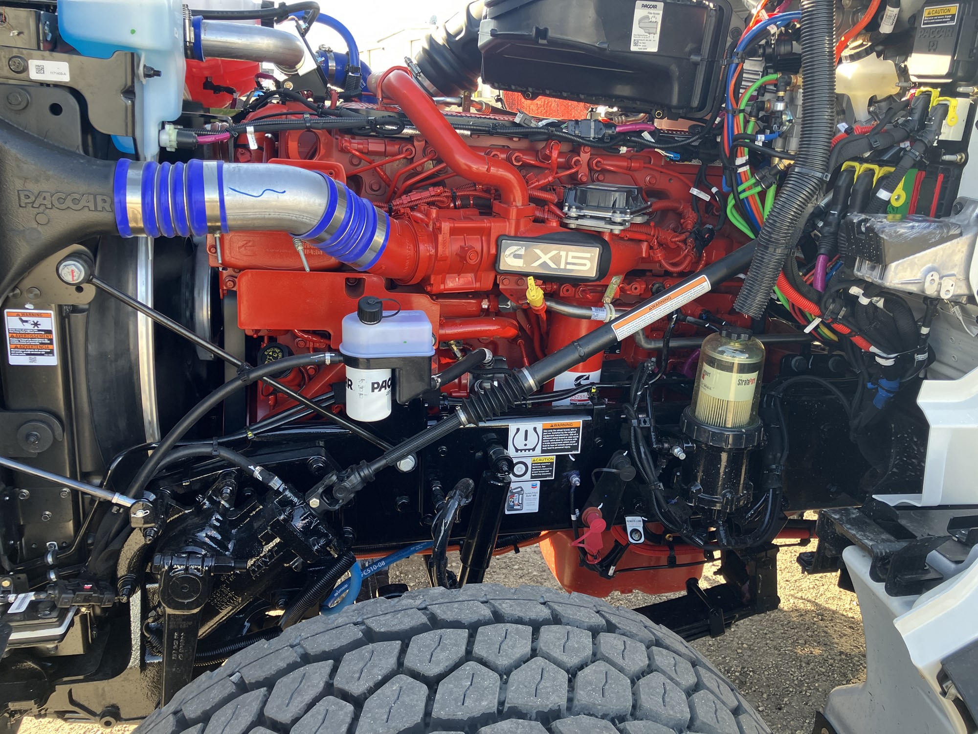 2027 Kenworth T880 VJ228904-09 2027 Kenworth T880 VJ228904-09