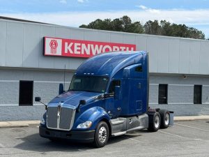 2021 Kenworth T680 MJ460419U-01