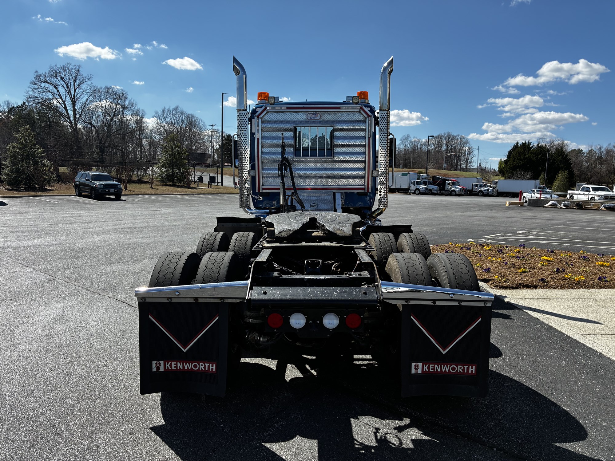 2022 Kenworth W990 - image 6 of 6