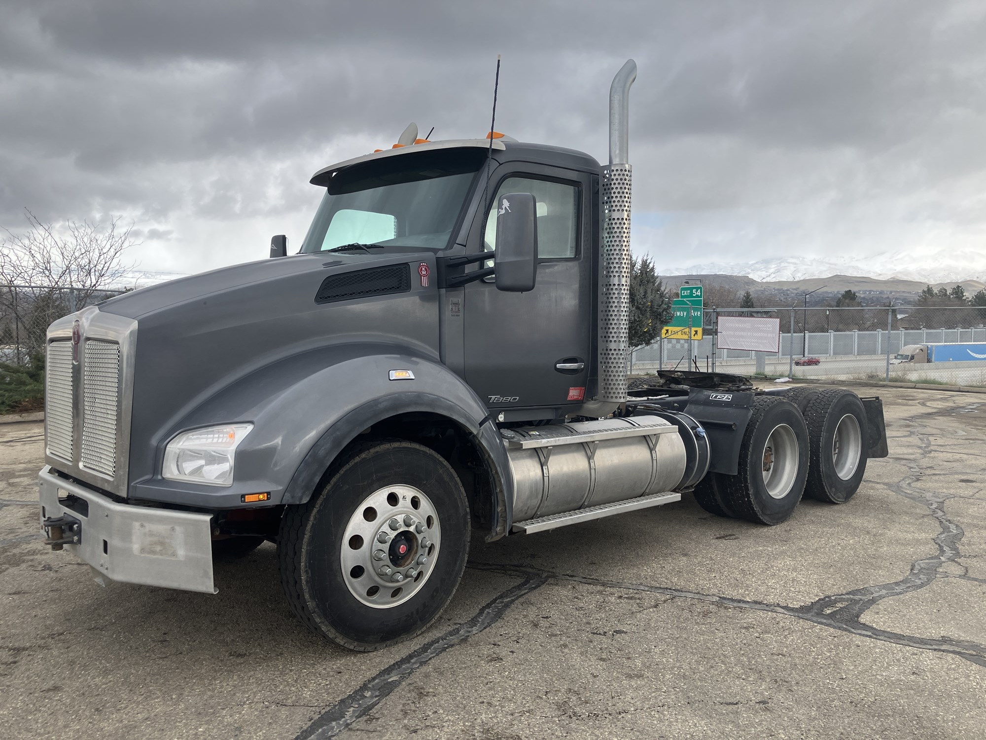2022 Kenworth T880 - image 1 of 1