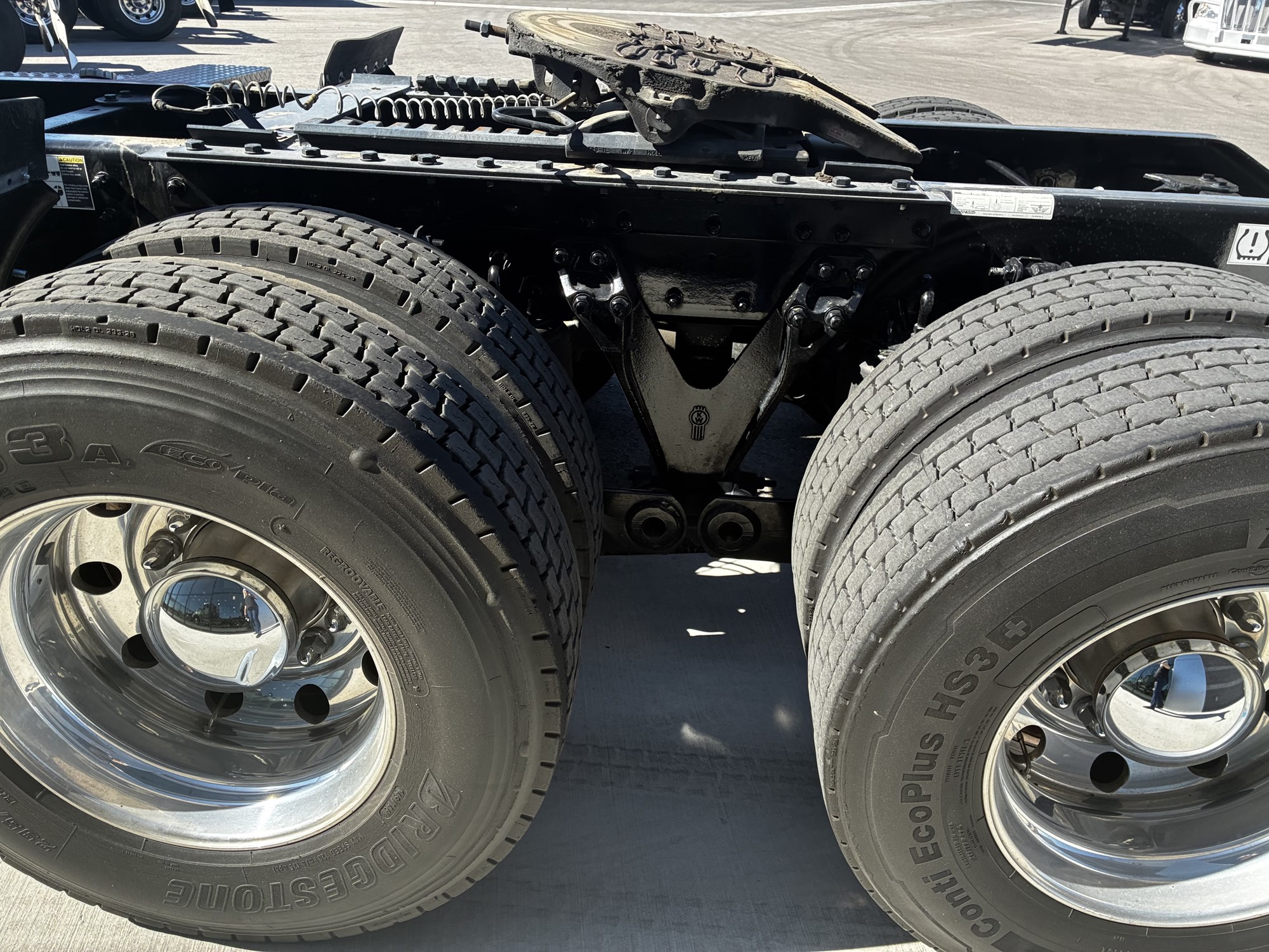 2022 Kenworth T880 2022 Kenworth T880 - image 6 of 6